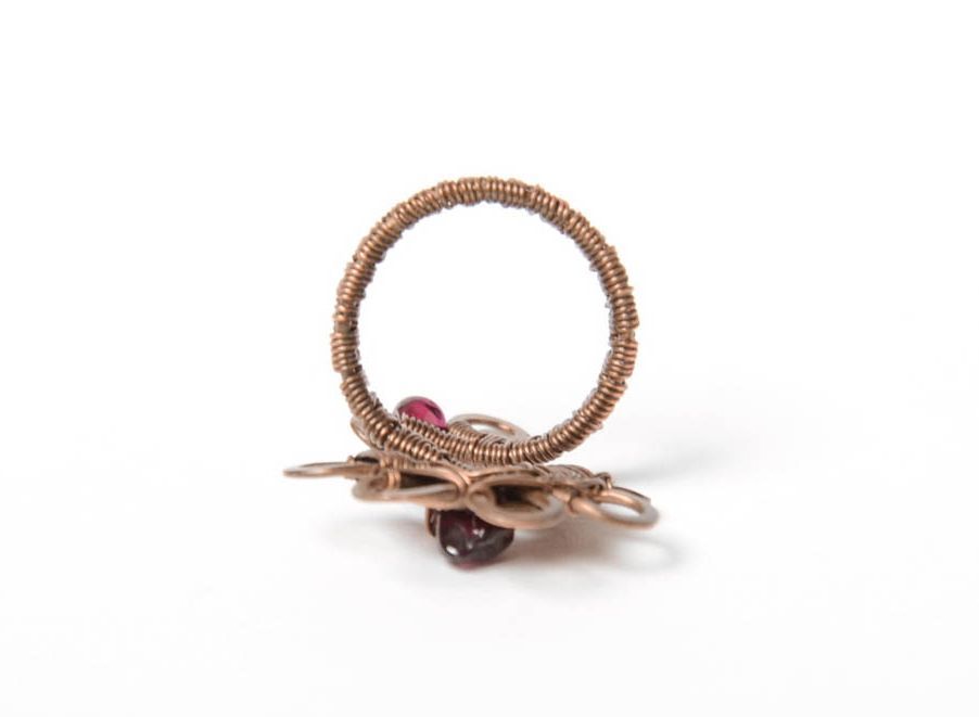 Авторское кольцо в технике wire wrap ручной работы красивое из меди необычное фото 5