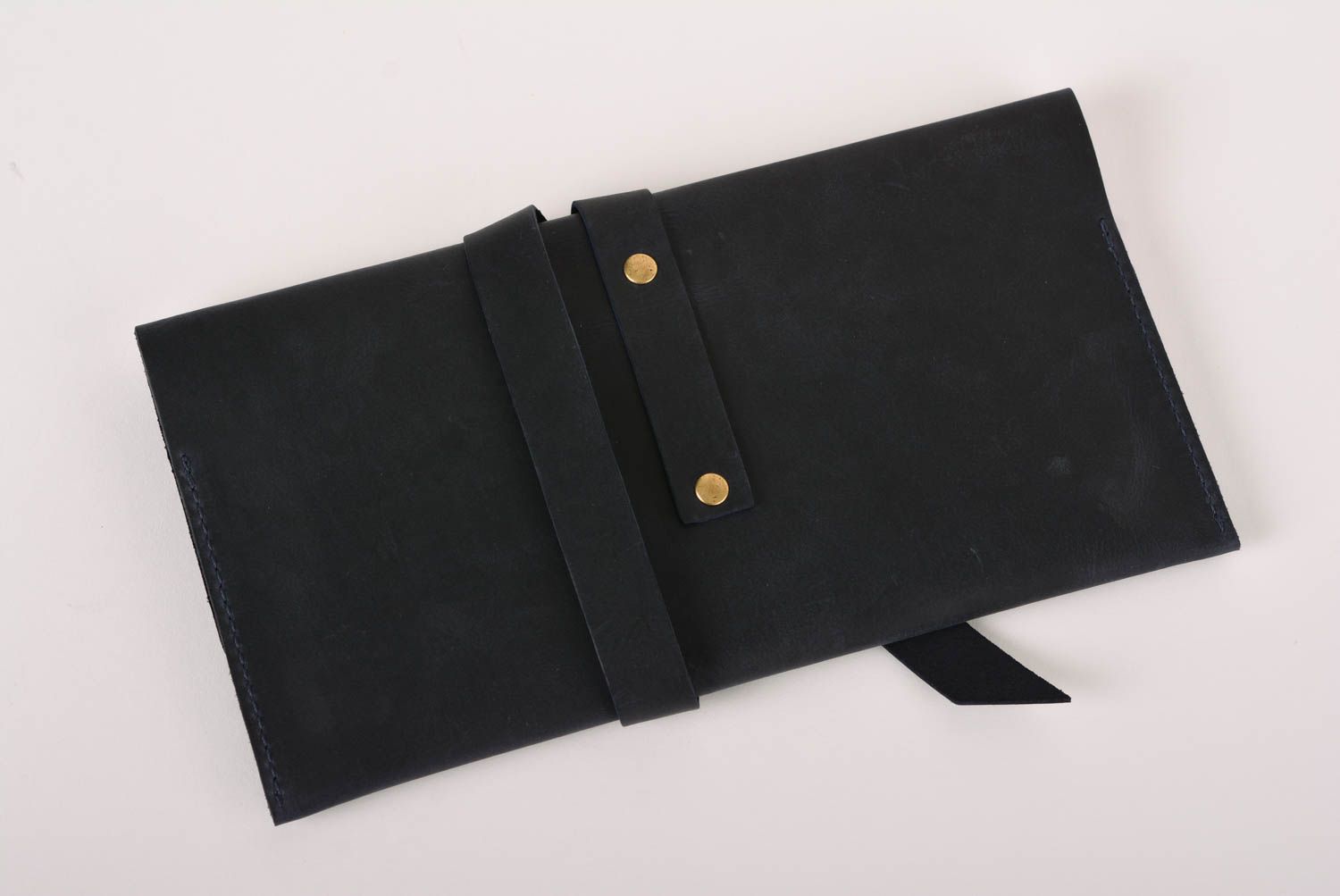 Portefeuille voyage Accessoire en cuir fait main noir design Cadeau original photo 4