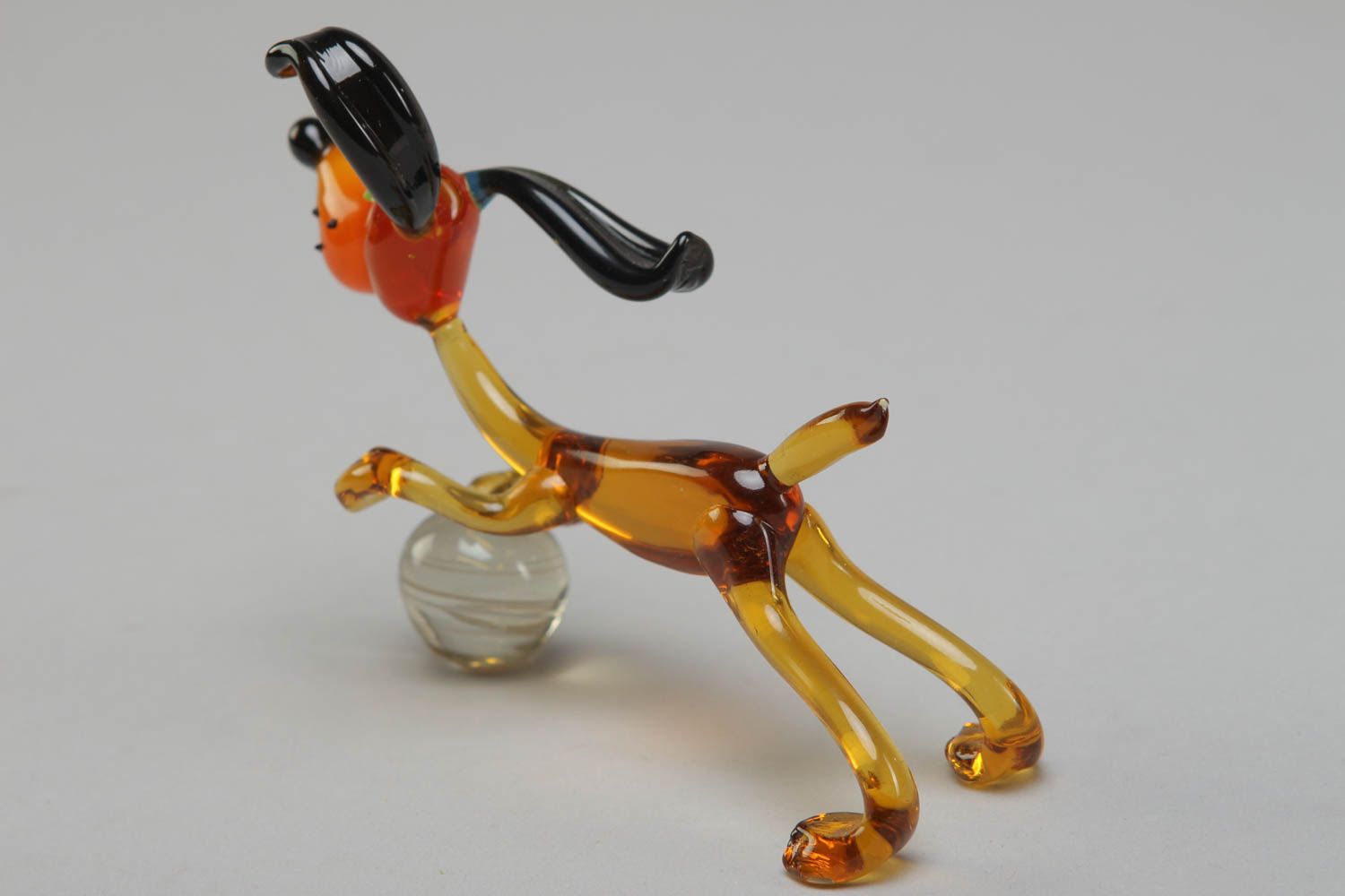 Collectible glass statuette of dog  photo 3