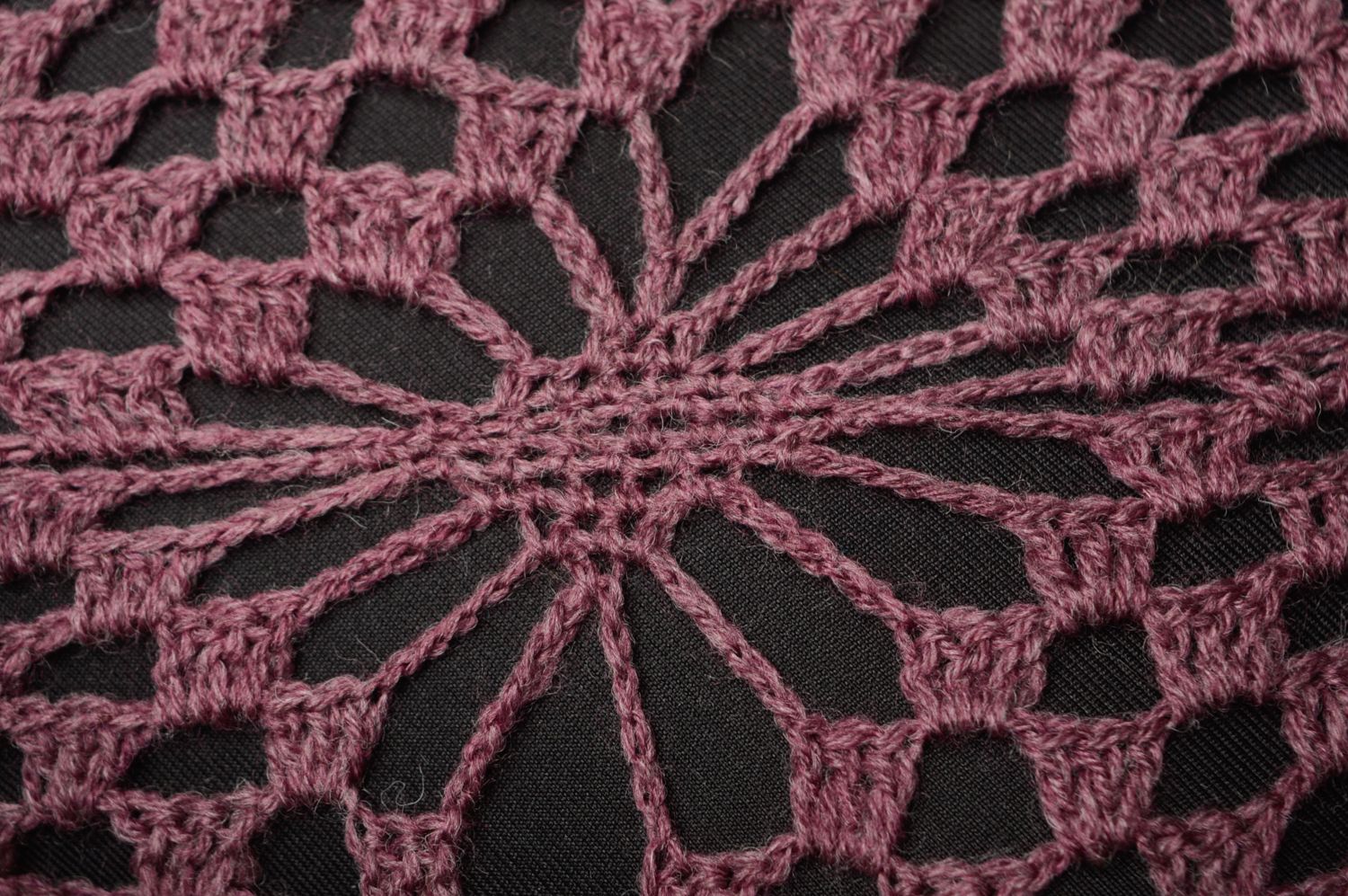 Beautiful lilac lacy crochet shawl photo 2