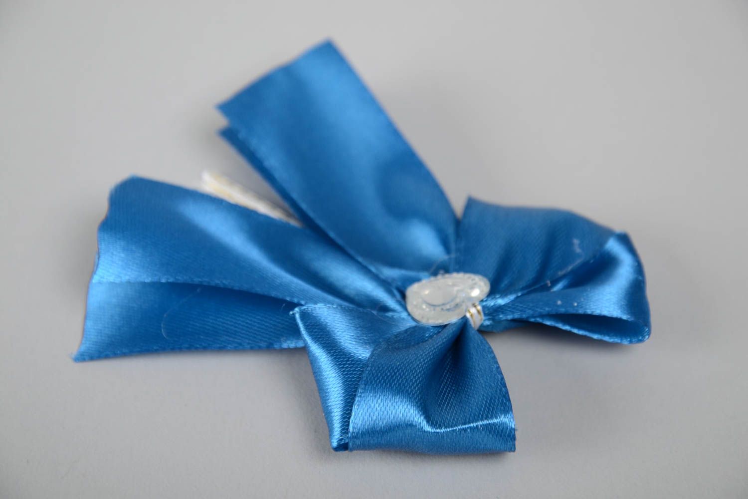 Fiocco di nastro di raso in colore blu fatto a mano decorazioni matrimonio foto 2