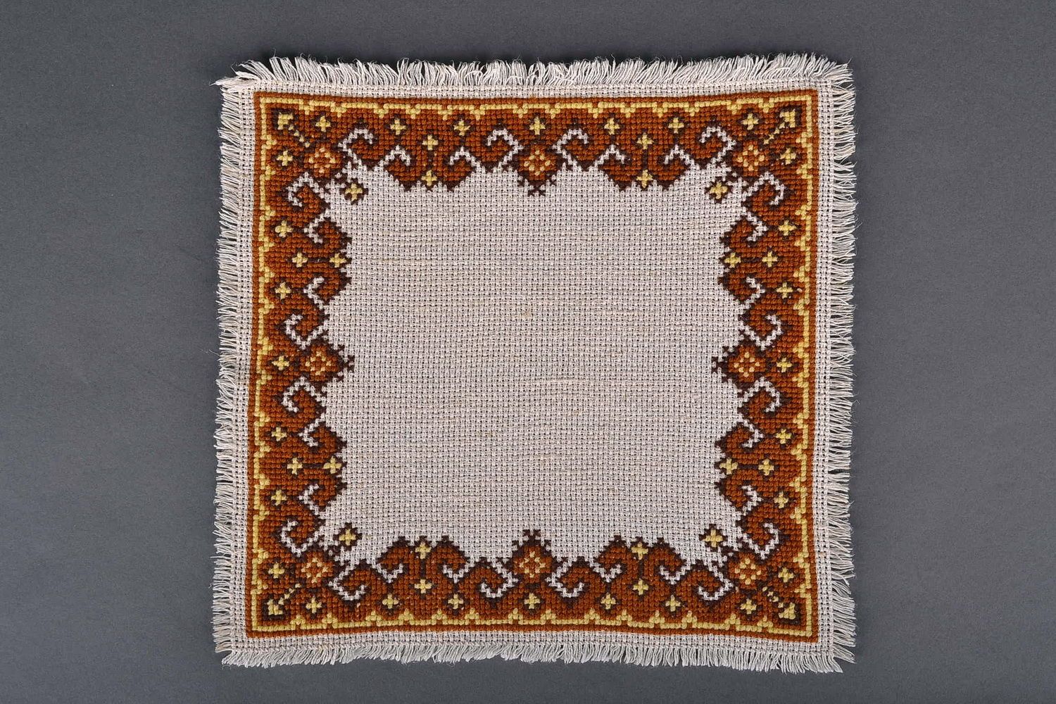 Napkin with handmade embroidery photo 3