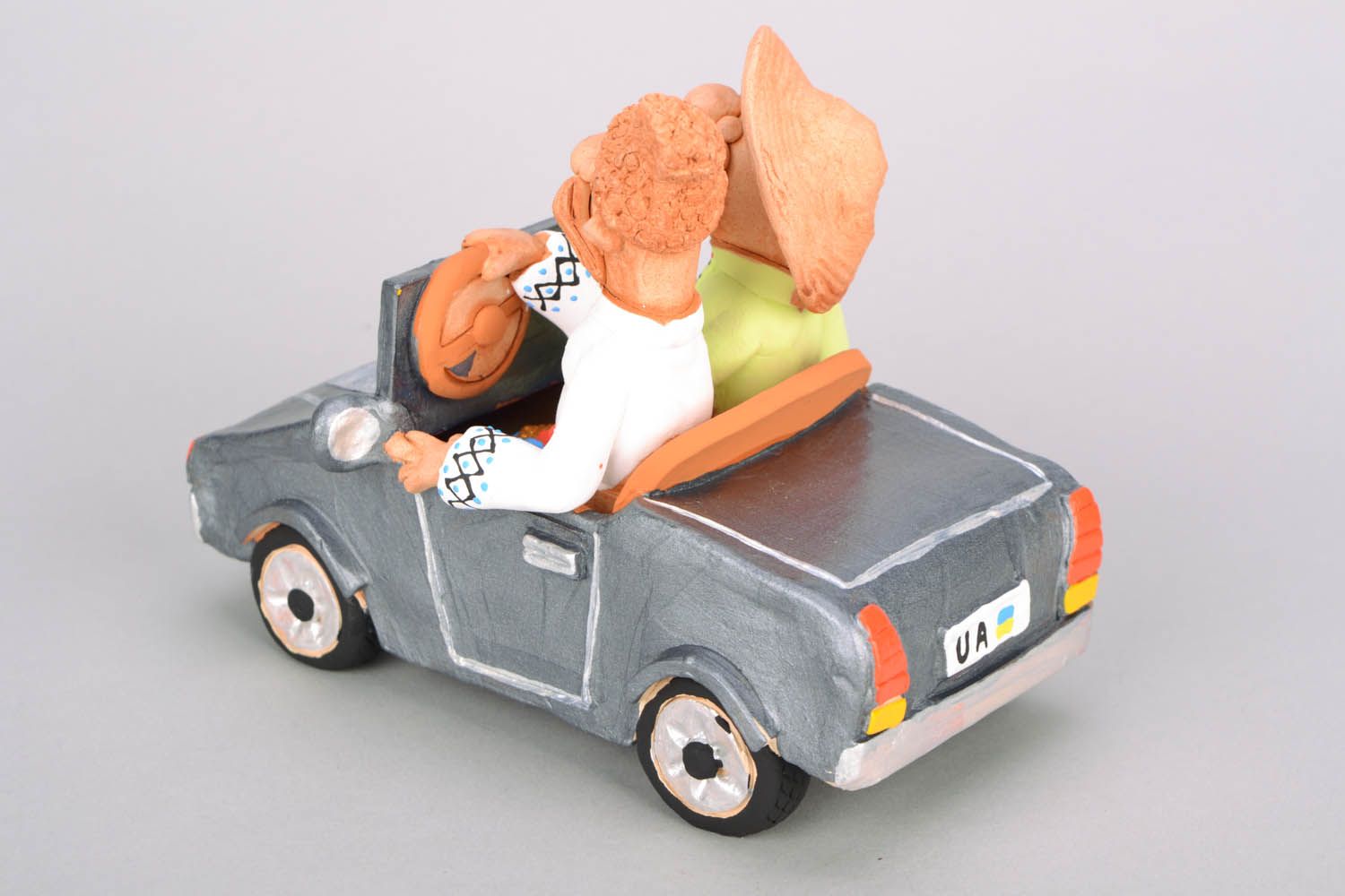 Figurine of a pair of cossacks in a car  photo 5
