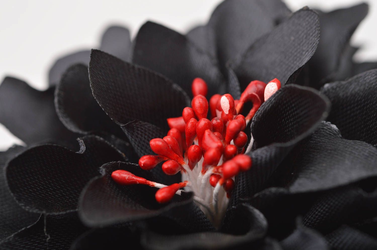 Broche barrette en tissu faite main grande fleur noire Cadeau pour femme photo 2