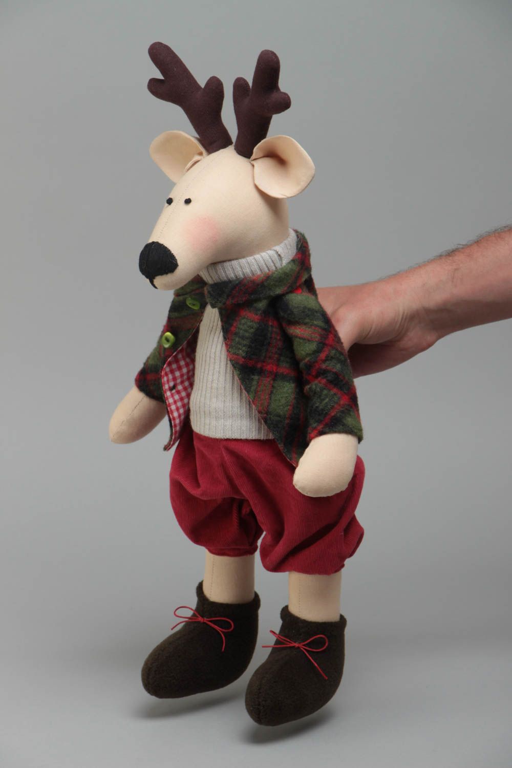 handgemachtes Stofftier Hirsch aus Baumwolle und Filz für Kinder foto 4