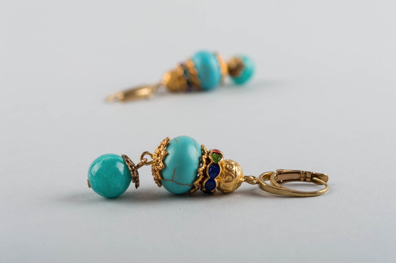 Designer long elegant blue handmade earrings made of turquoise and brass photo 5