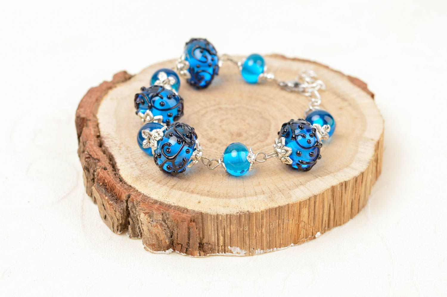 Art glass blue stylish handmade beaded bracelet on metal chain photo 1