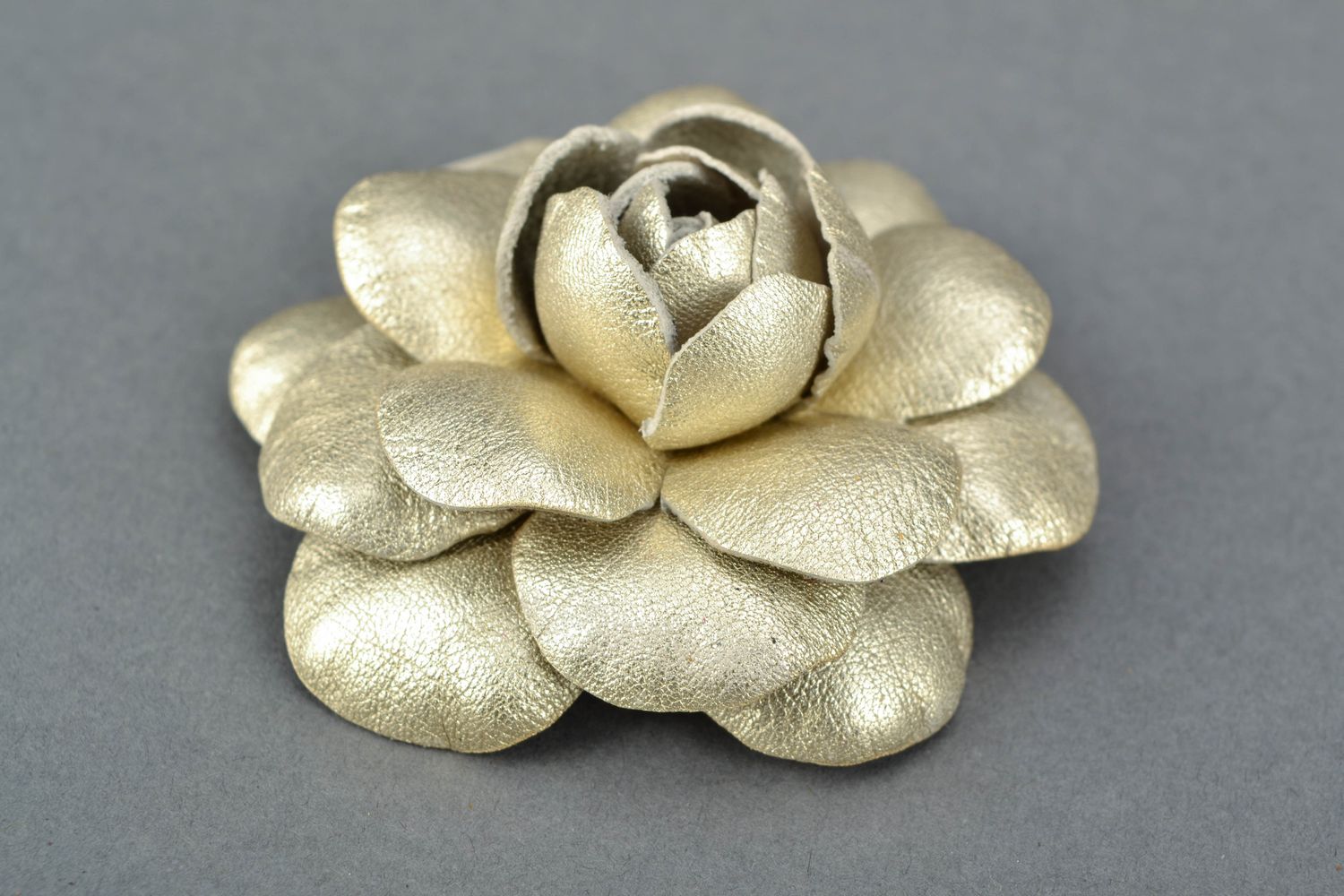 Flower brooch made of genuine leather photo 3