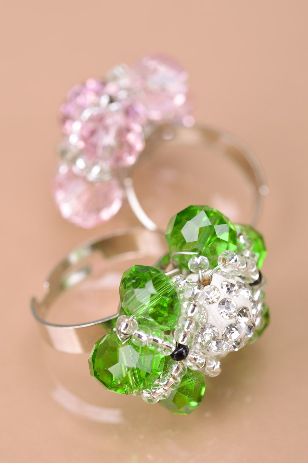 Juego de anillos originales de abalorios hechos a mano femeninos flores foto 4