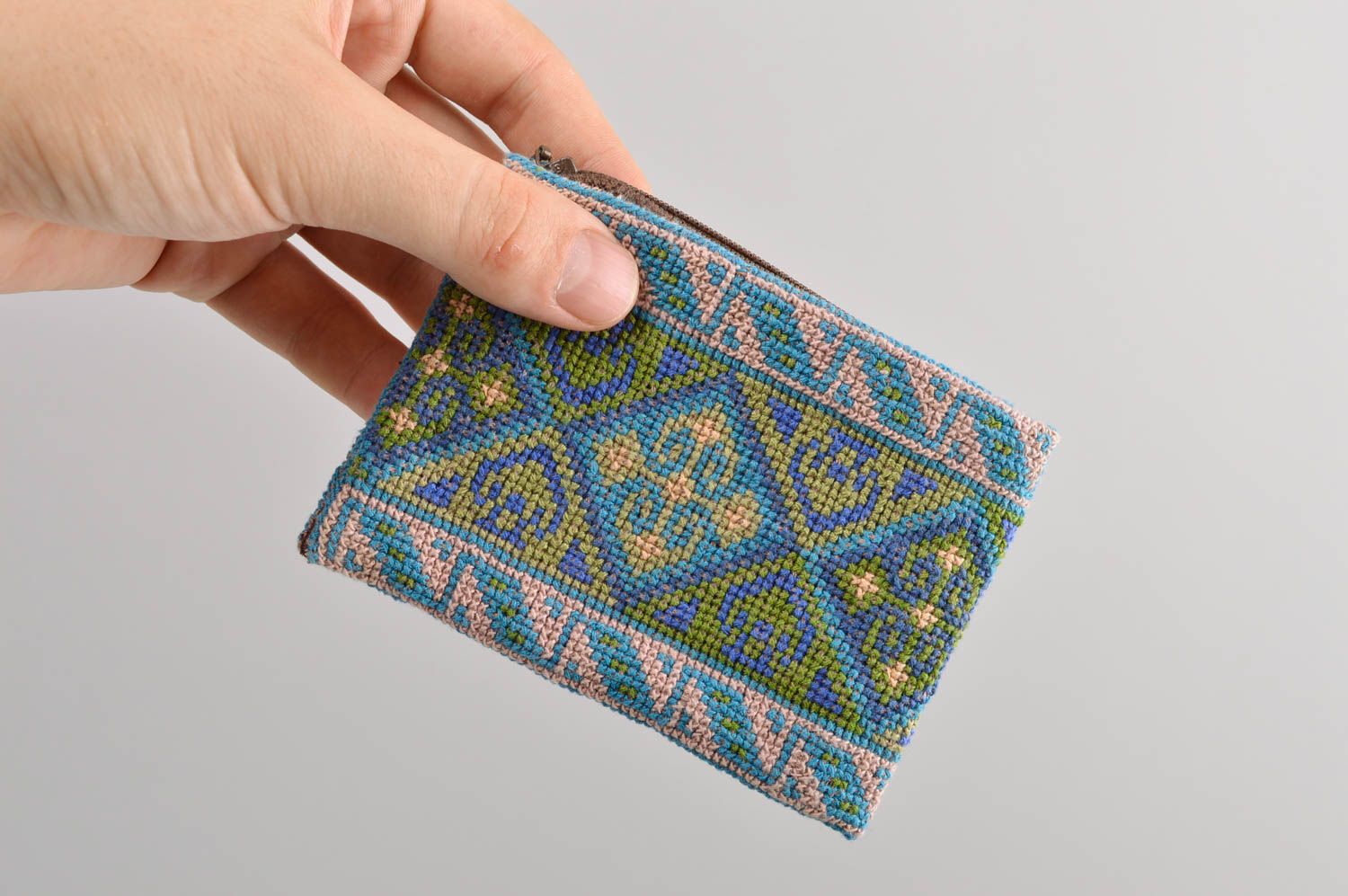 Small Slim Wallet - Light Weight - Added RFID Fabric - Purple Floragra –  Borsa Bella Design Co.