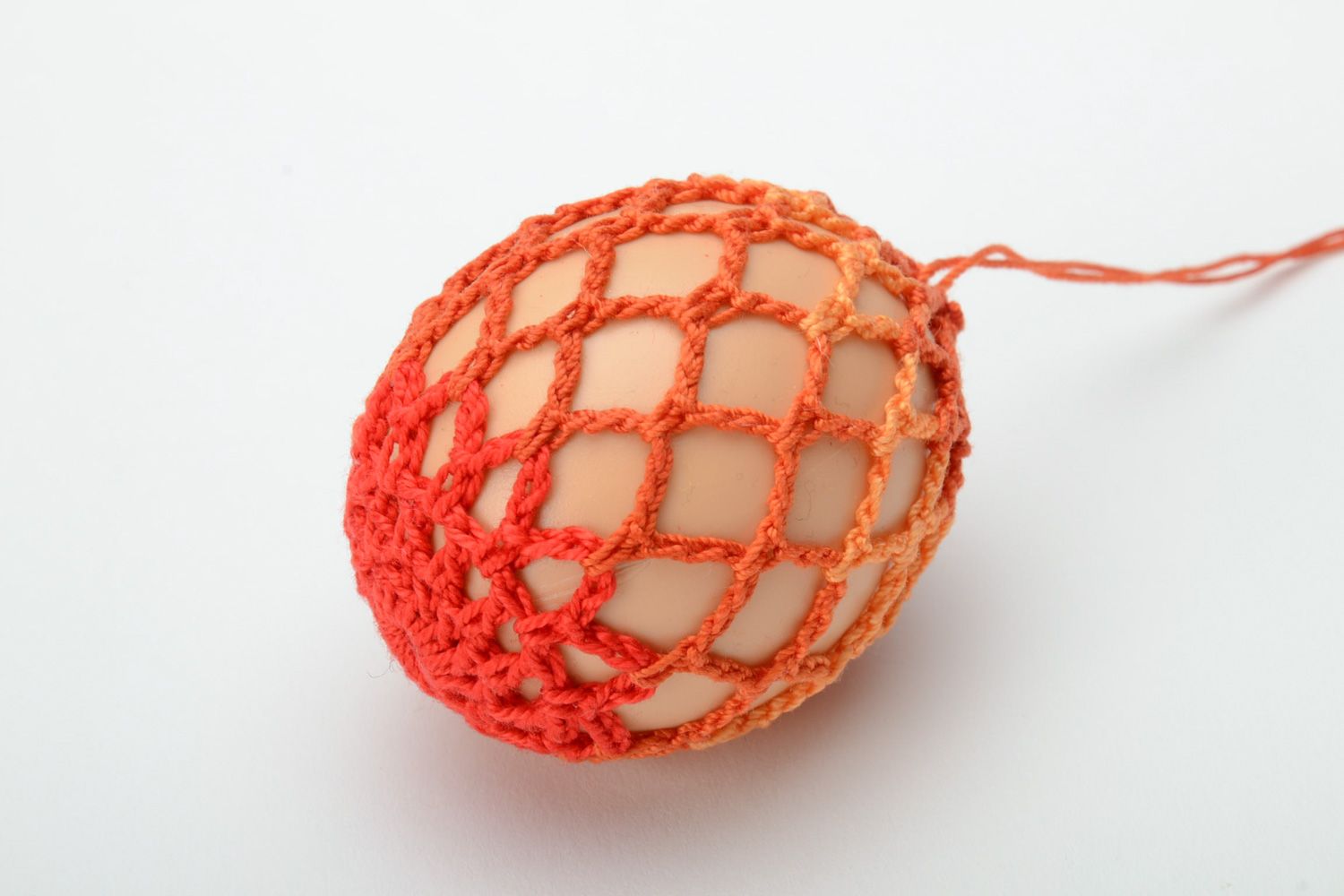 Decorative plastic Easter egg pendant crochet over with threads photo 2