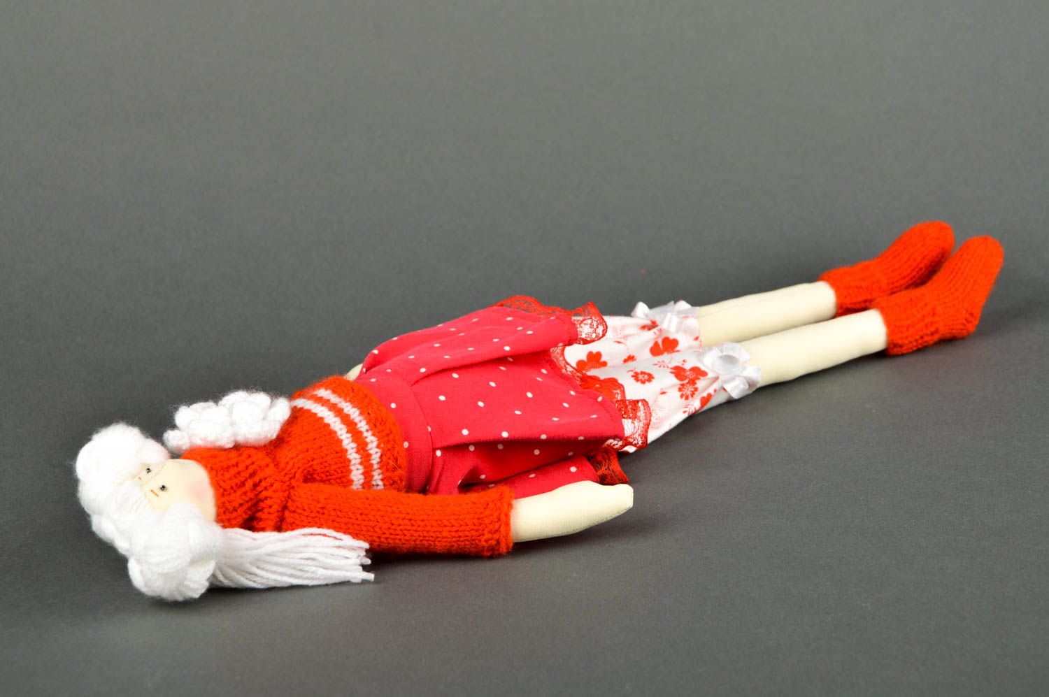 Schöne Puppe aus Stoff handmade Haus Dekoration tolles Geschenk für Mädchen foto 3