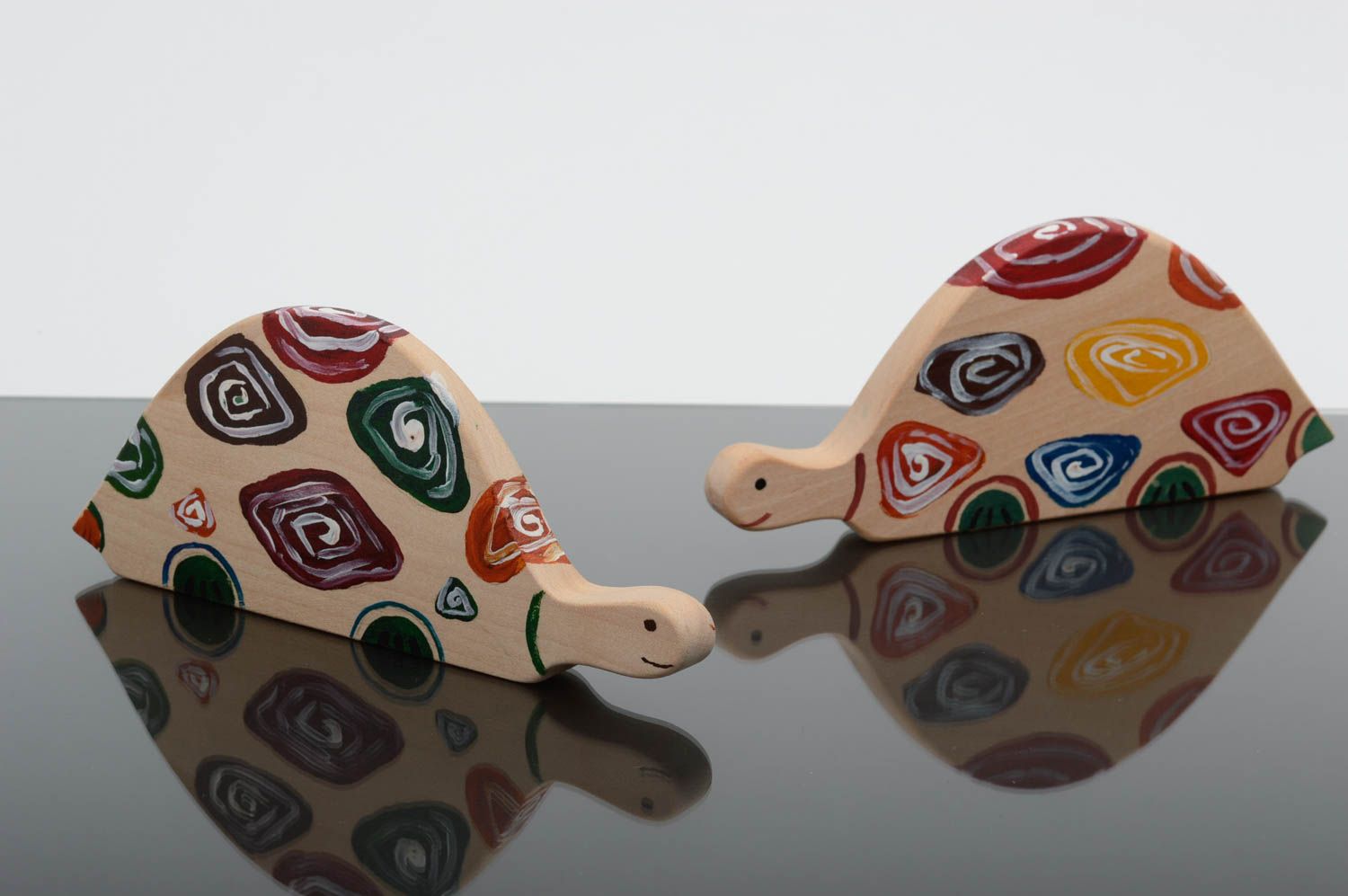 Jouets bois fait main Jouets écologique Cadeau enfant tortues design original photo 1