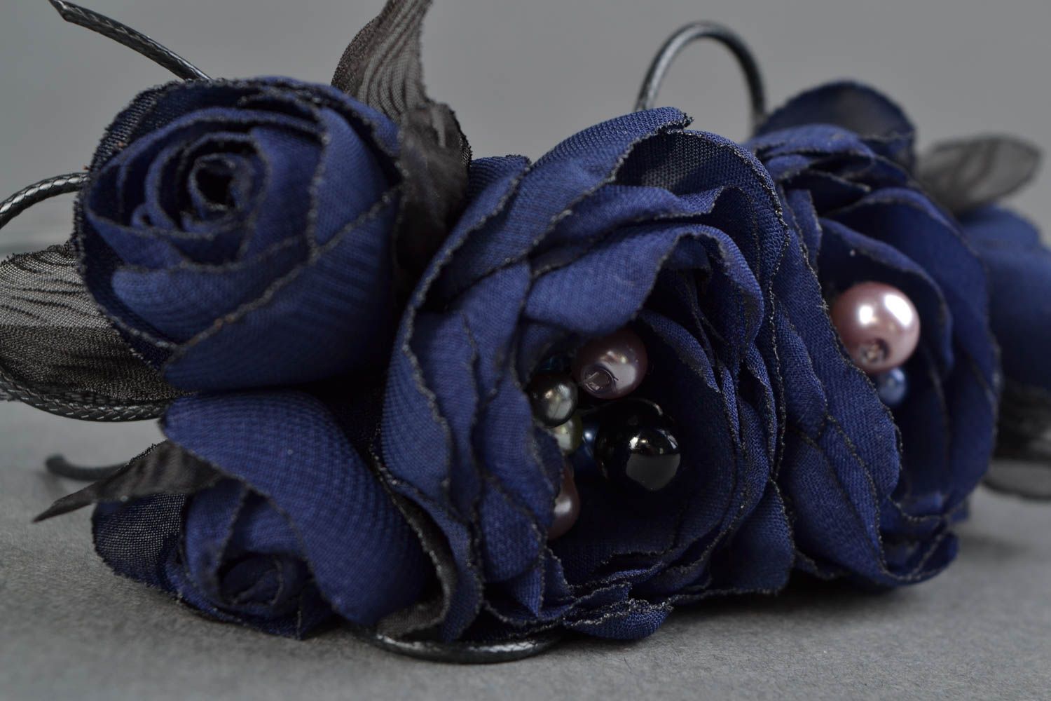 Serre-tête à cheveux en fleurs artificielles fait main bleu de tissu pour femme photo 3