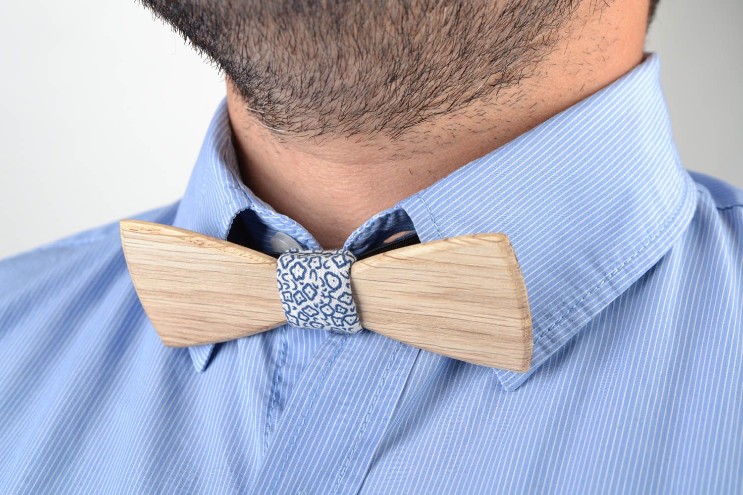 Wooden handmade bow tie photo 4