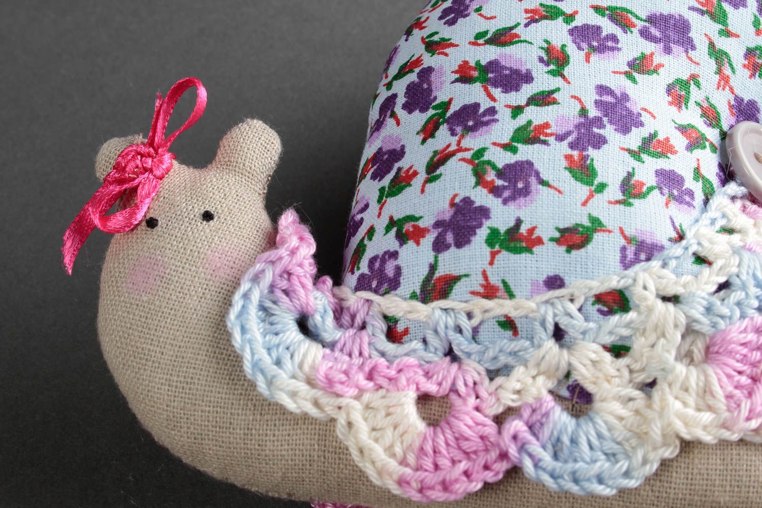 Blumiges Kuscheltier Schnecke handmade Stoff Spielzeug Geschenk für Kinder  foto 4
