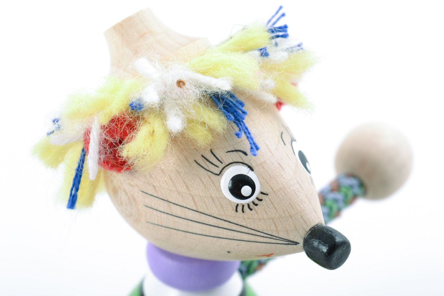 Bemaltes Öko Spielzeug aus Holz Maus lustig nett klein handgefertigt für Kinder foto 4