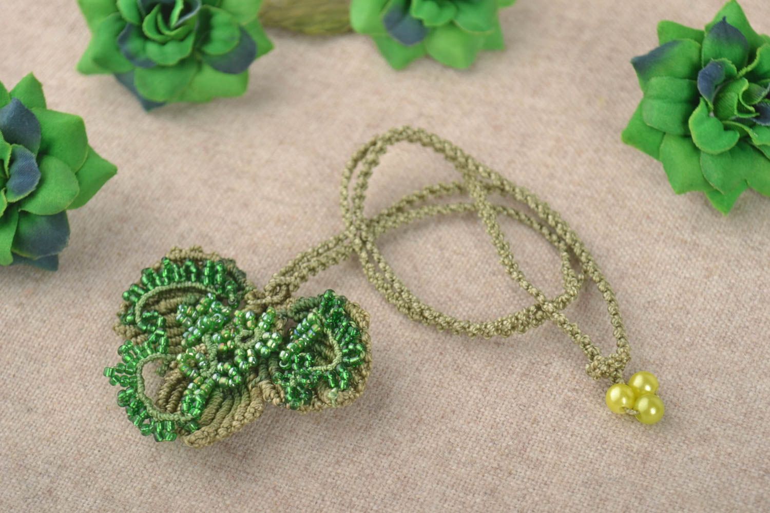 Stylish macrame pendant designer beaded necklace green leaf accessory photo 1