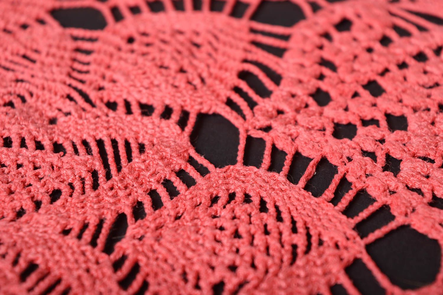Napperon ovale fait main Déco cuisine tricoté en coton rose ajouré Cadeau femme photo 4