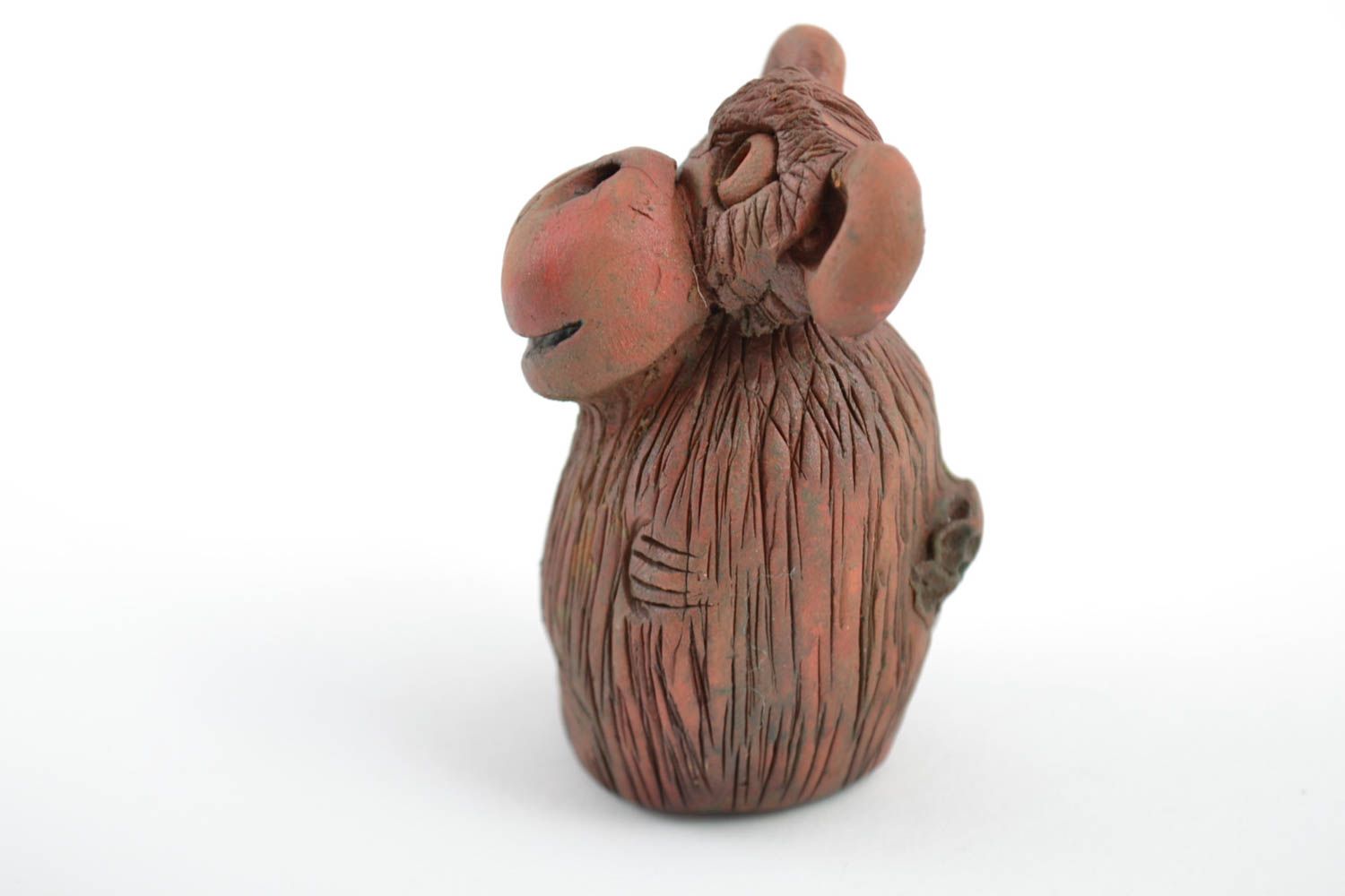 Figurilla artesanal de mono pequeñito para decoración de mesa de arcilla roja  foto 5