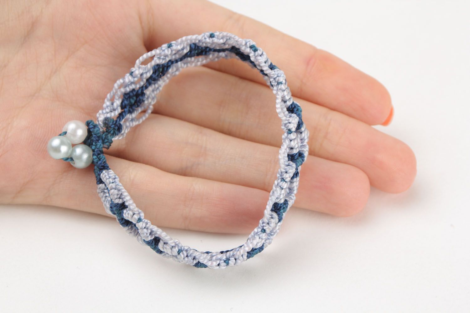 Текстильный браслет в синей цветовой гамме  фото 2