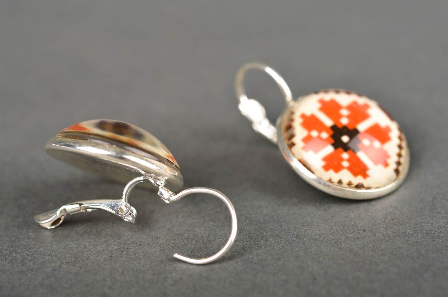 Cabochon earrings handmade stylish earrings with print round-shaped earrings photo 3