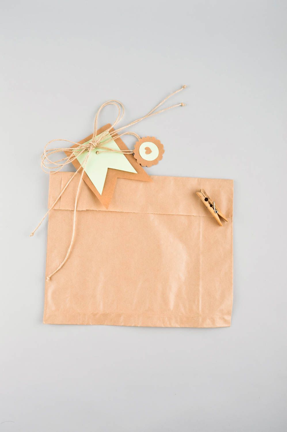 Подарочная упаковка хэнд мэйд оригинальный подарок бумажный пакет коричневый фото 3