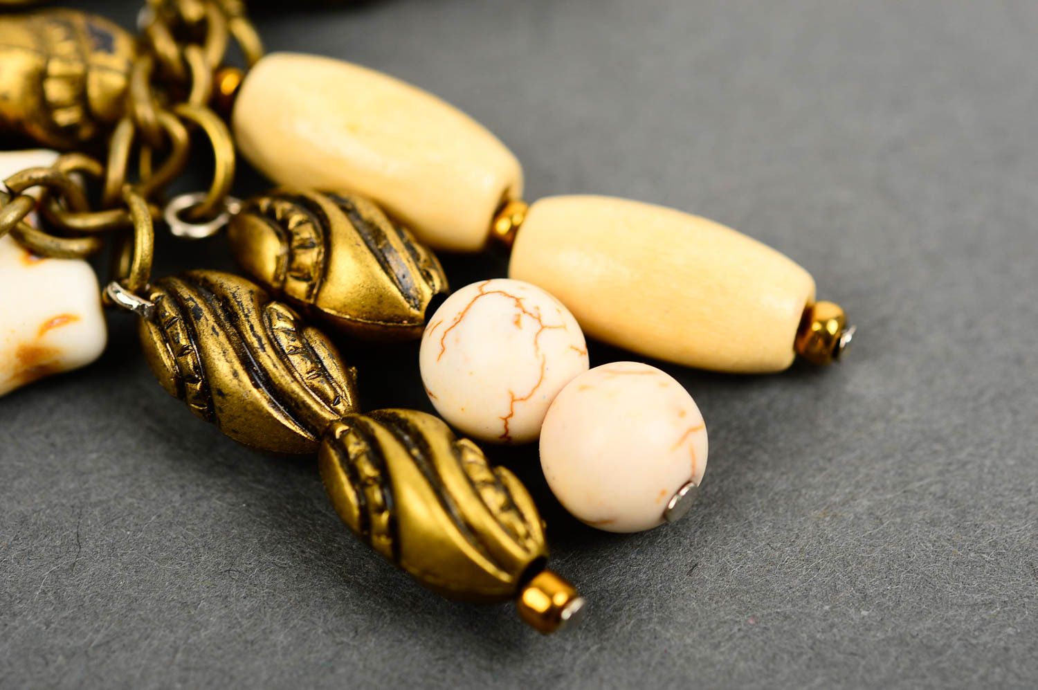 Stylish handmade beaded keychain phone charm gemstone keychain small gifts photo 4