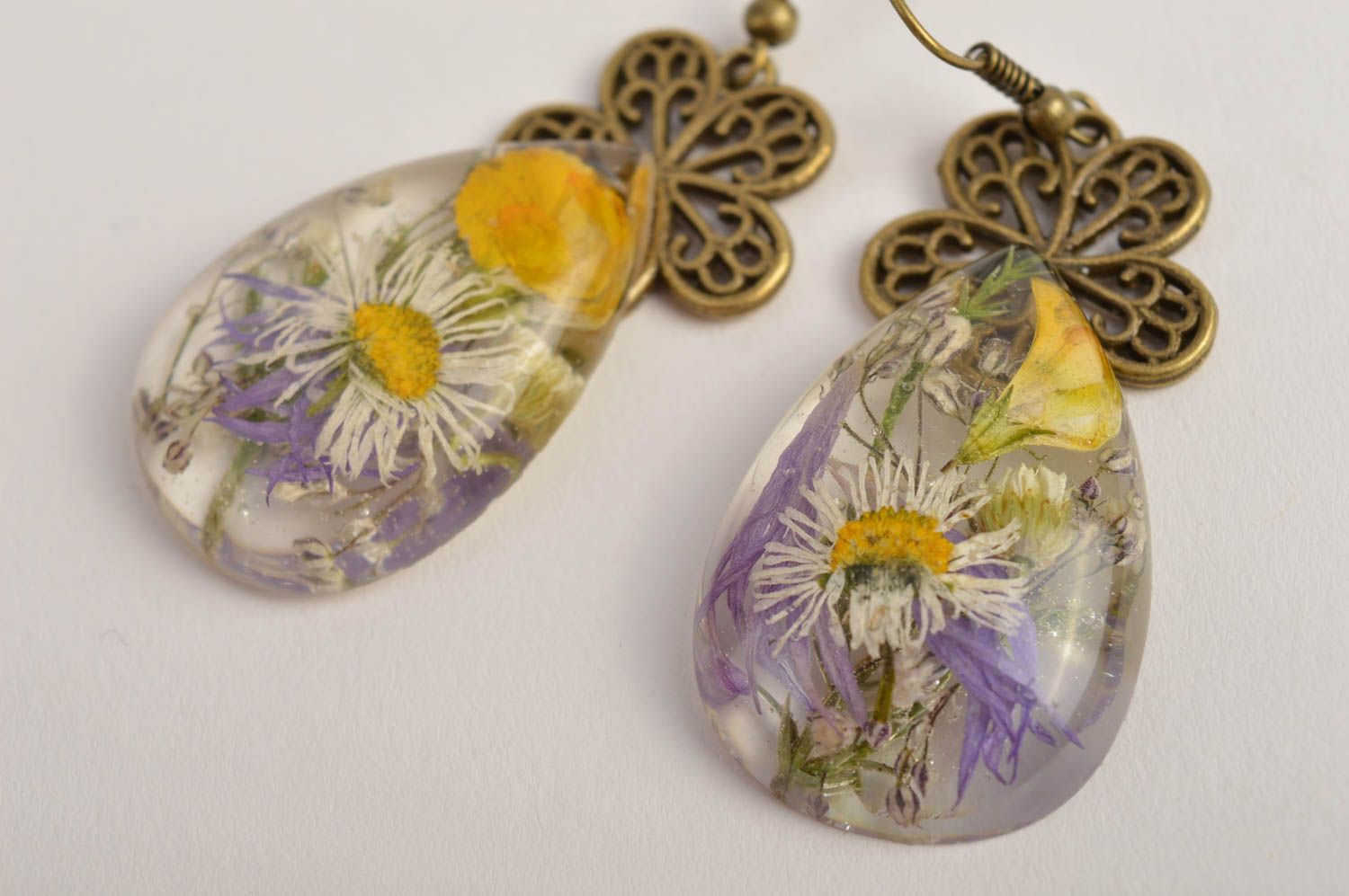 Handmade earrings epoxy resin flower jewelry designer earrings gifts for women photo 5