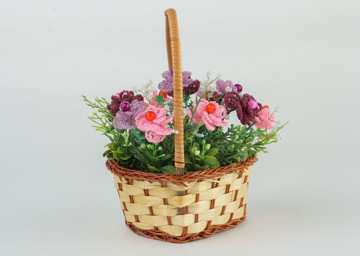 Букет цветов из бисера  фото 3
