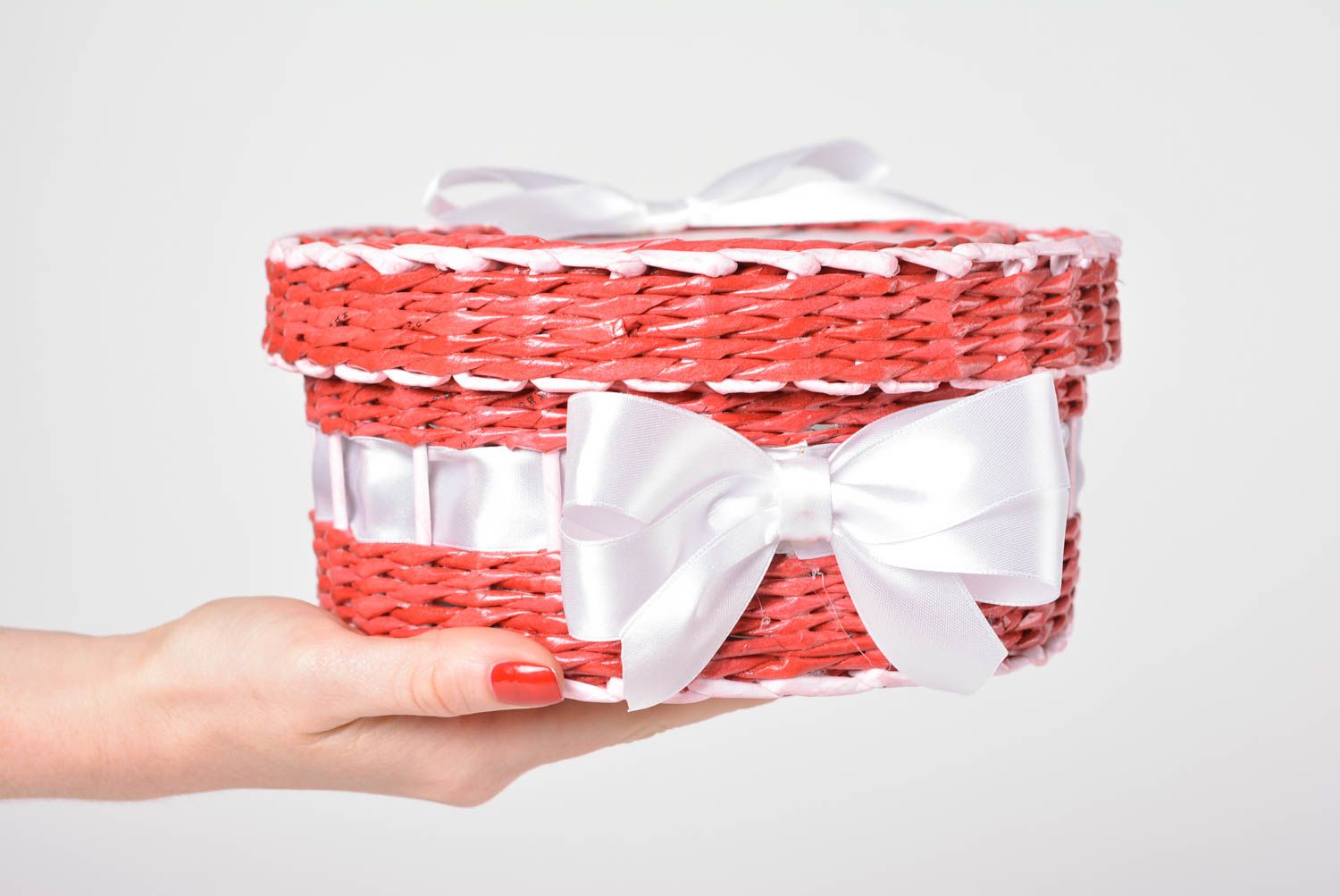 Caja para joyas hecha a mano cesta de mimbre de papel elemento decorativo  foto 3
