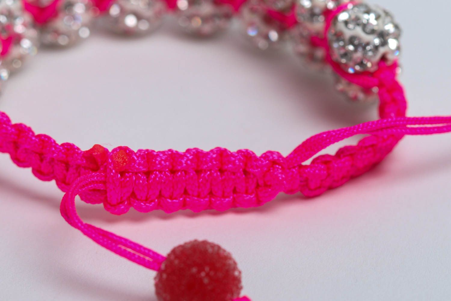 Silver color beads strand bracelet on the pink cord for women photo 4