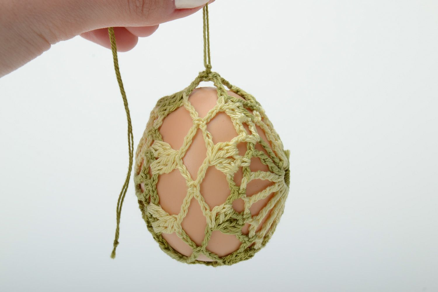 Oeuf de Pâques décoratif enroulé de fils fait main vert original à suspendre photo 5