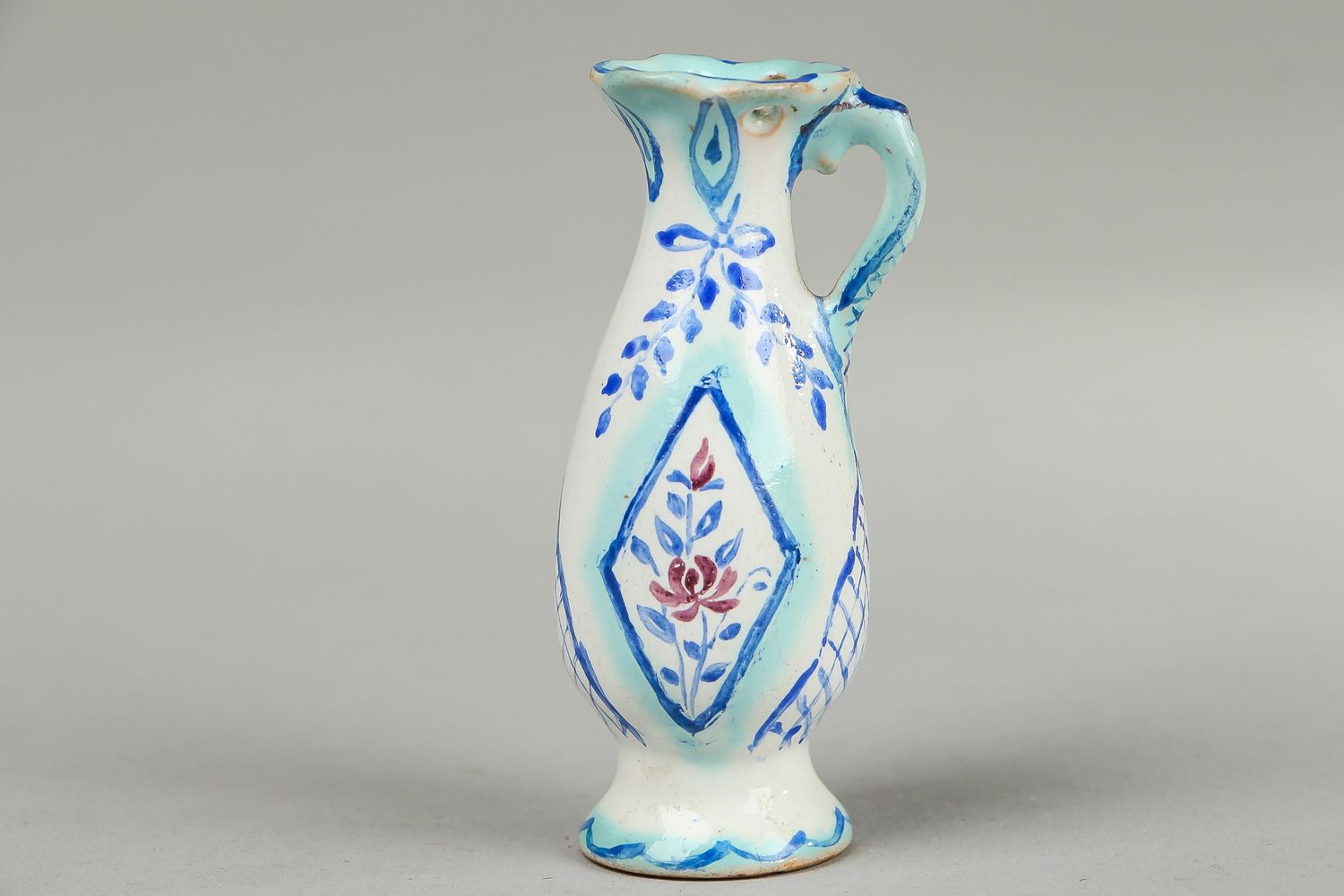 Super tiny 3 inches ceramic handmade vase in floral design 0,09 lb photo 1
