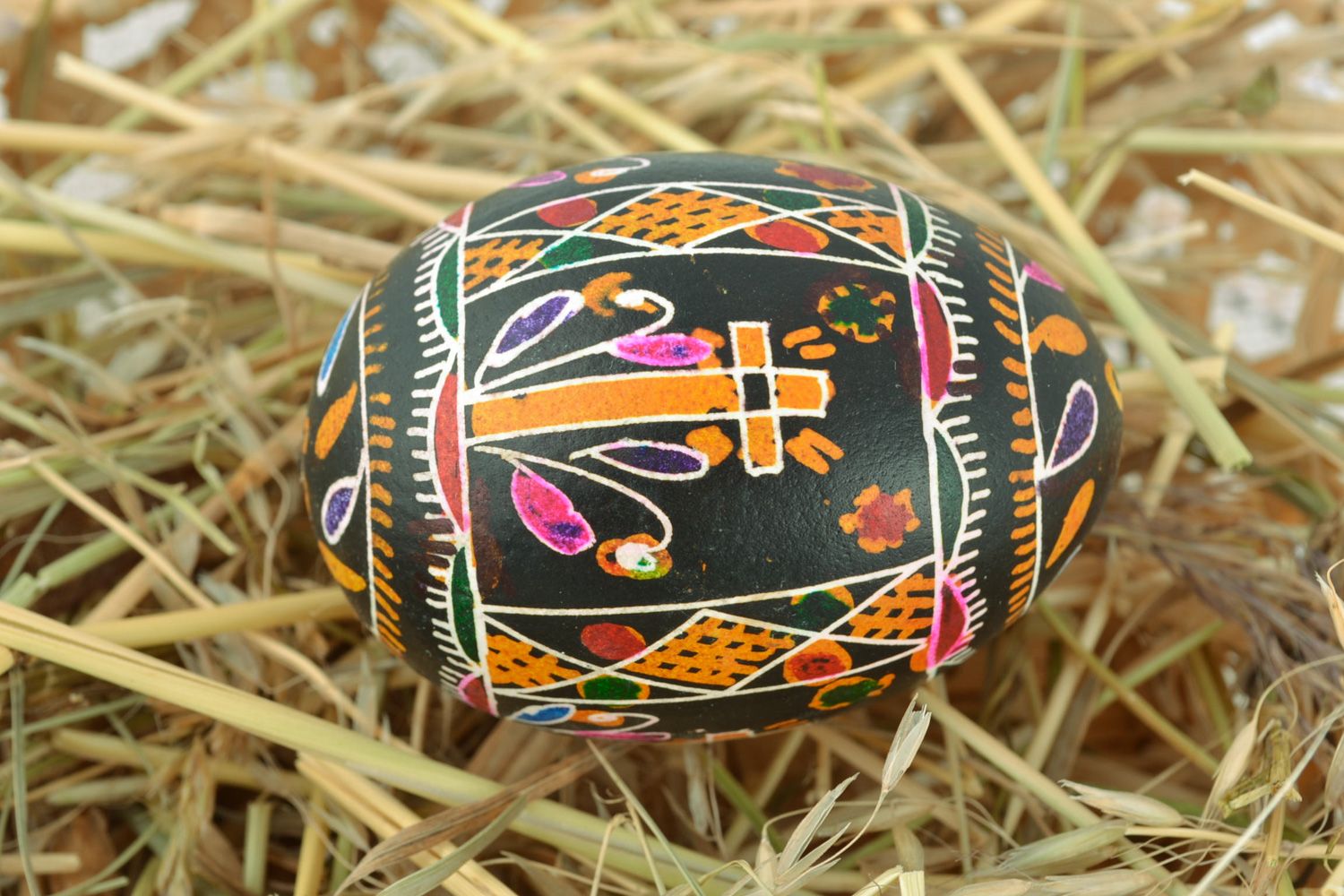 Handmade painted black Easter egg photo 1