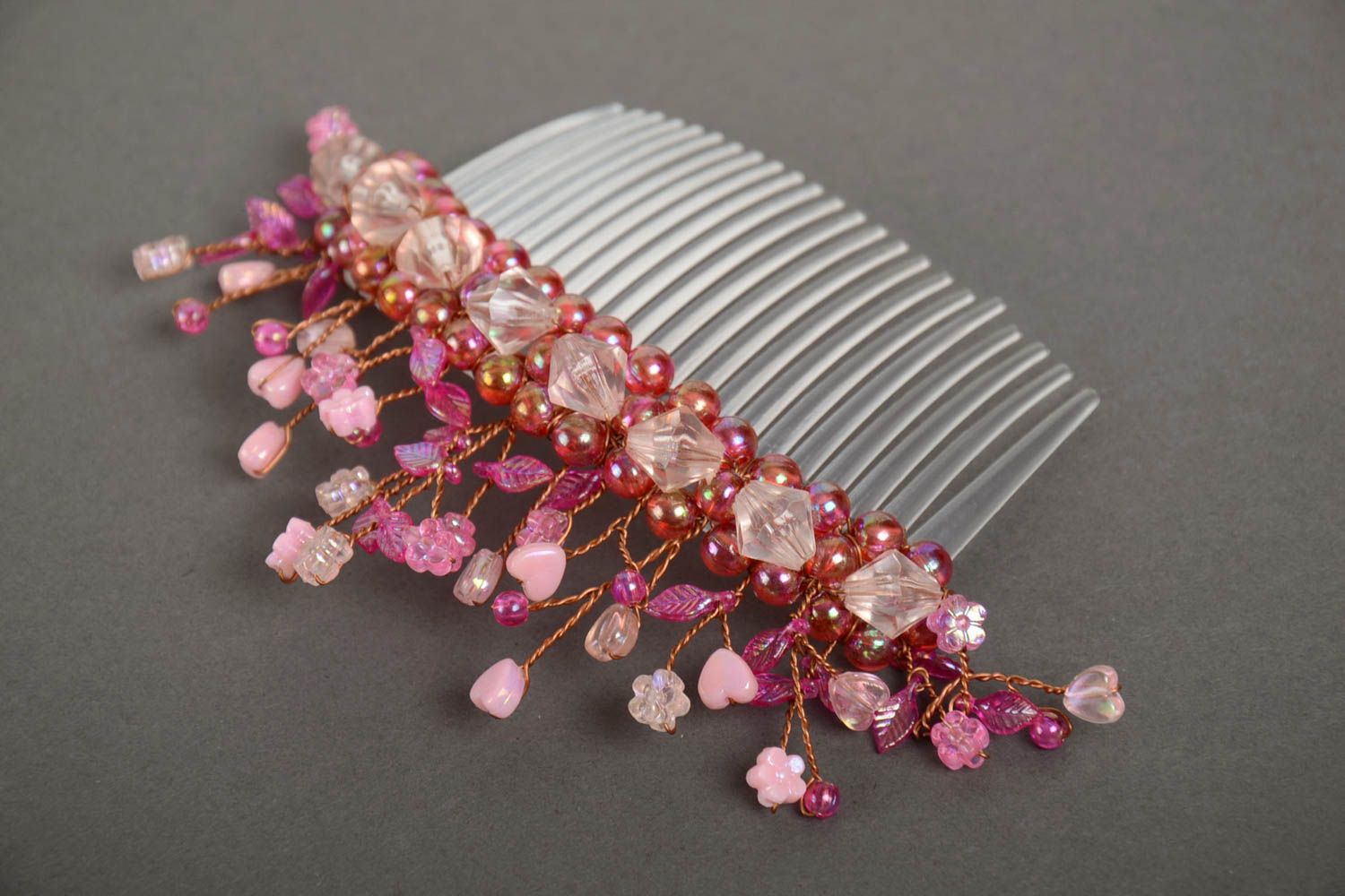 Peigne à cheveux floral rouge-rose en plastique perles fantaisie fait main photo 2