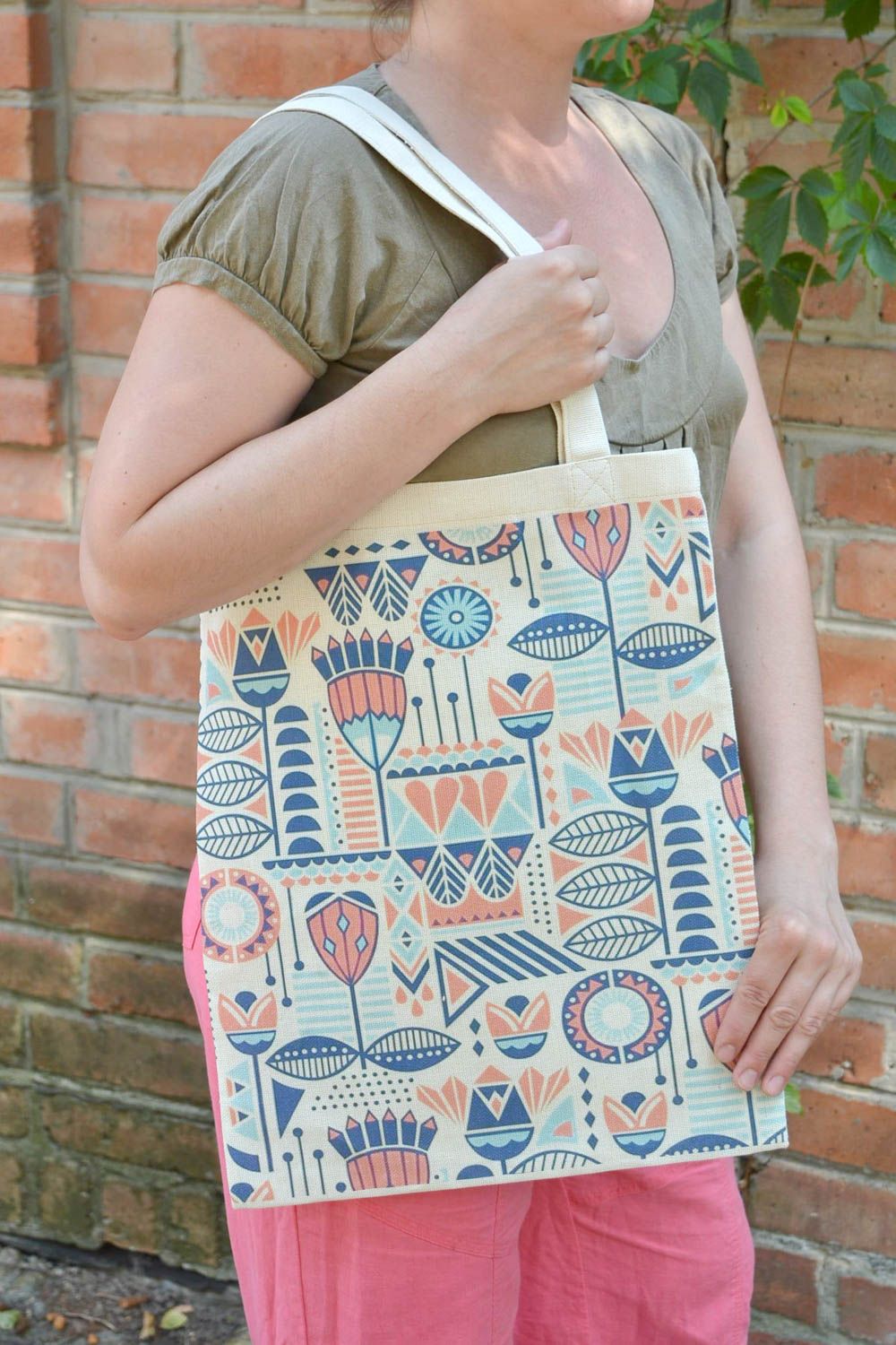 Стильная текстильная сумка ручной работы с орнаментом в этно стиле ручной работы фото 1
