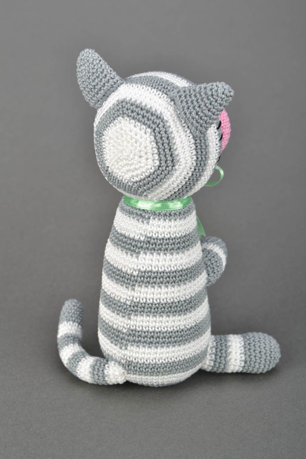 Peluche faite main tricotée Chat en rayures photo 5