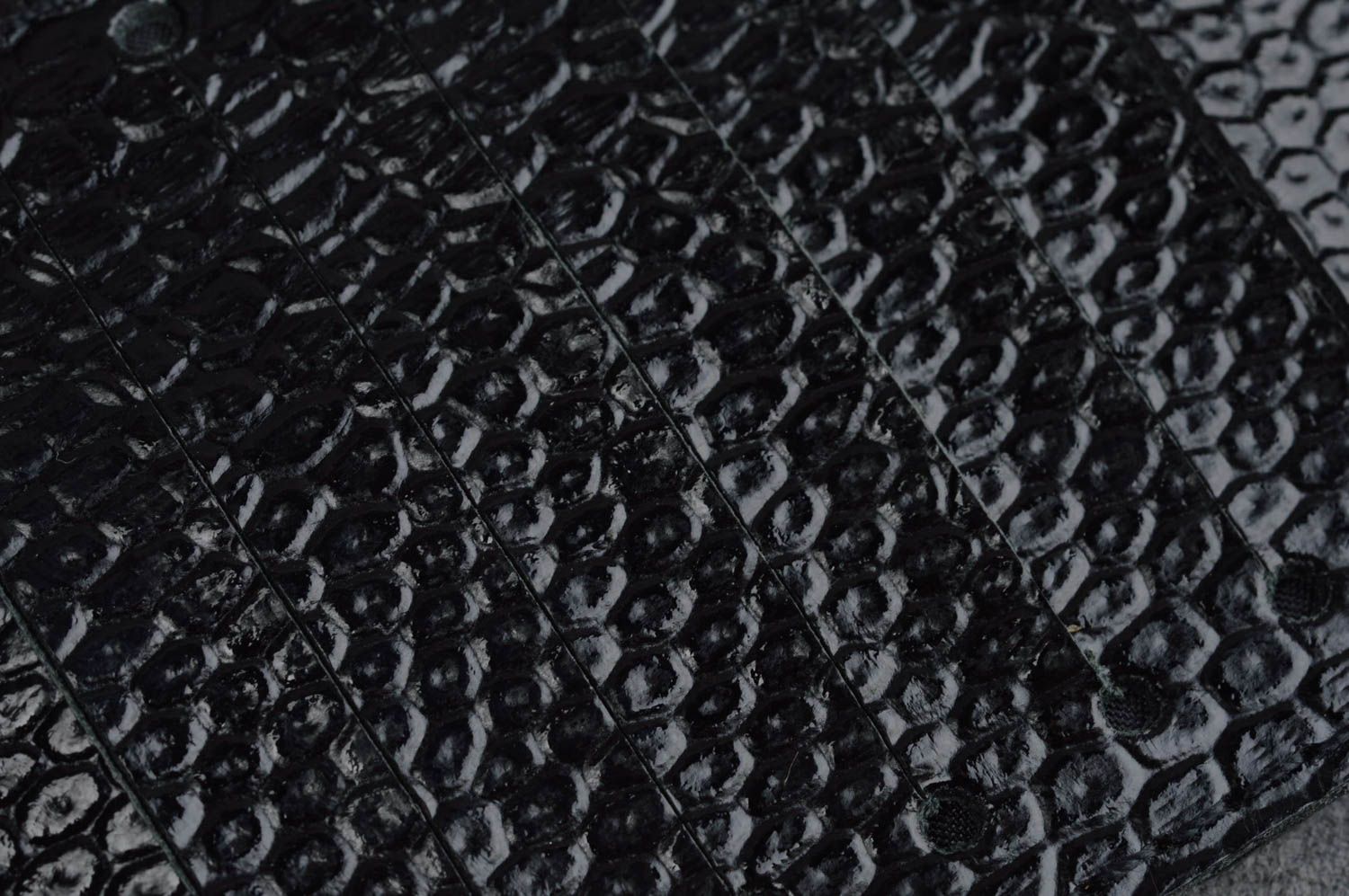 Portefeuille en cuir naturel noir fait main texture en relief grand unisexe photo 5