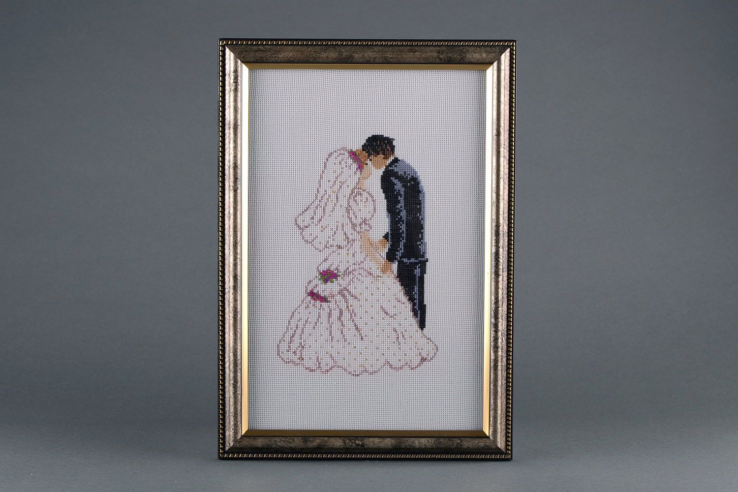 Embroidered painting Wedding photo 1