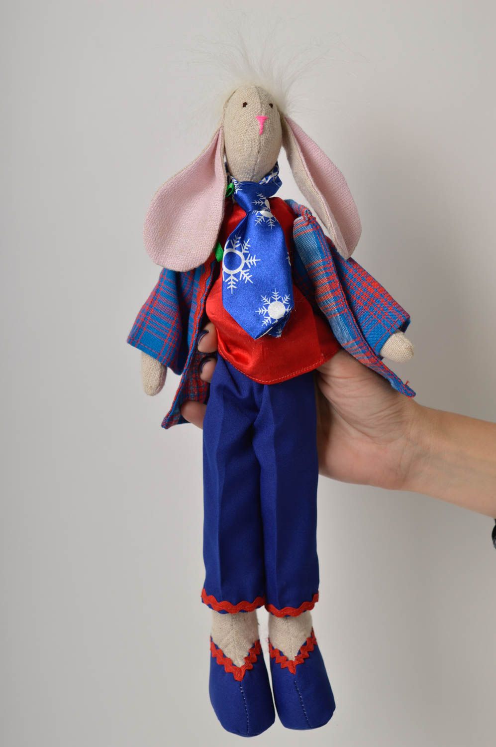 Jouet lapin design Peluche faite main originale en tissus Cadeau pour enfant photo 2