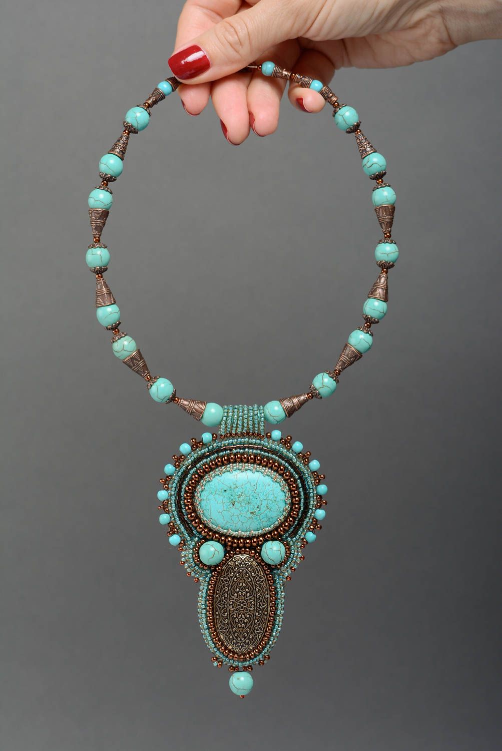 Handmade designer massive necklace embroidered with beads with natural howlite photo 3
