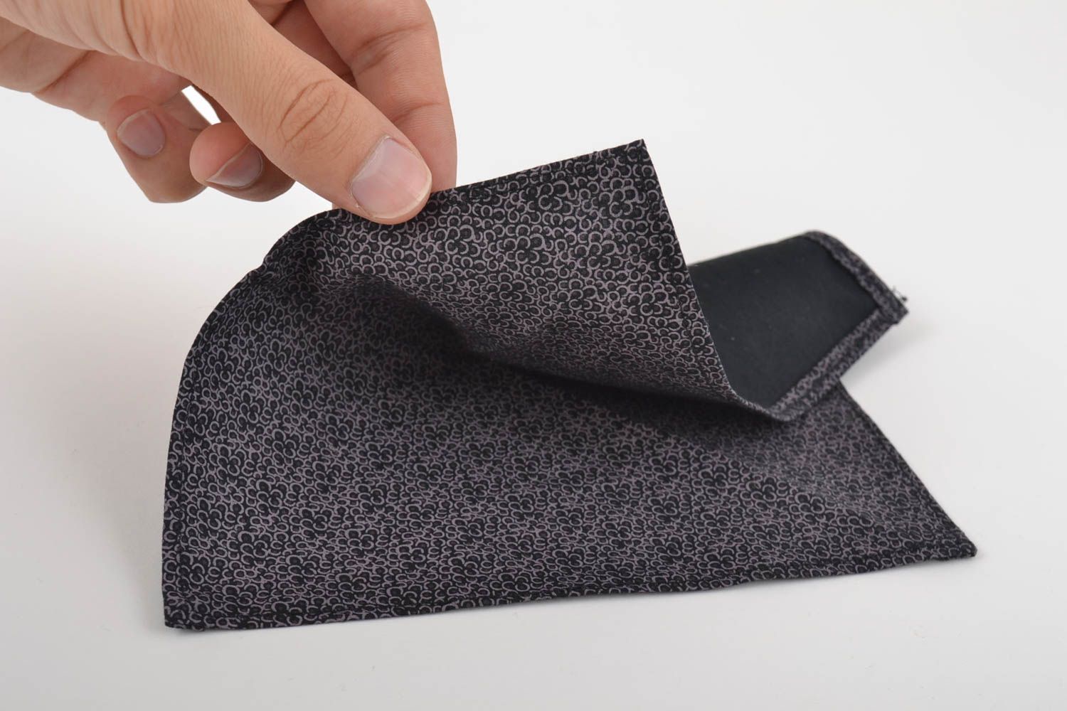 Pañuelo de bolsillo de algodón para chaqueta hecho a mano oscuro con estampado foto 5