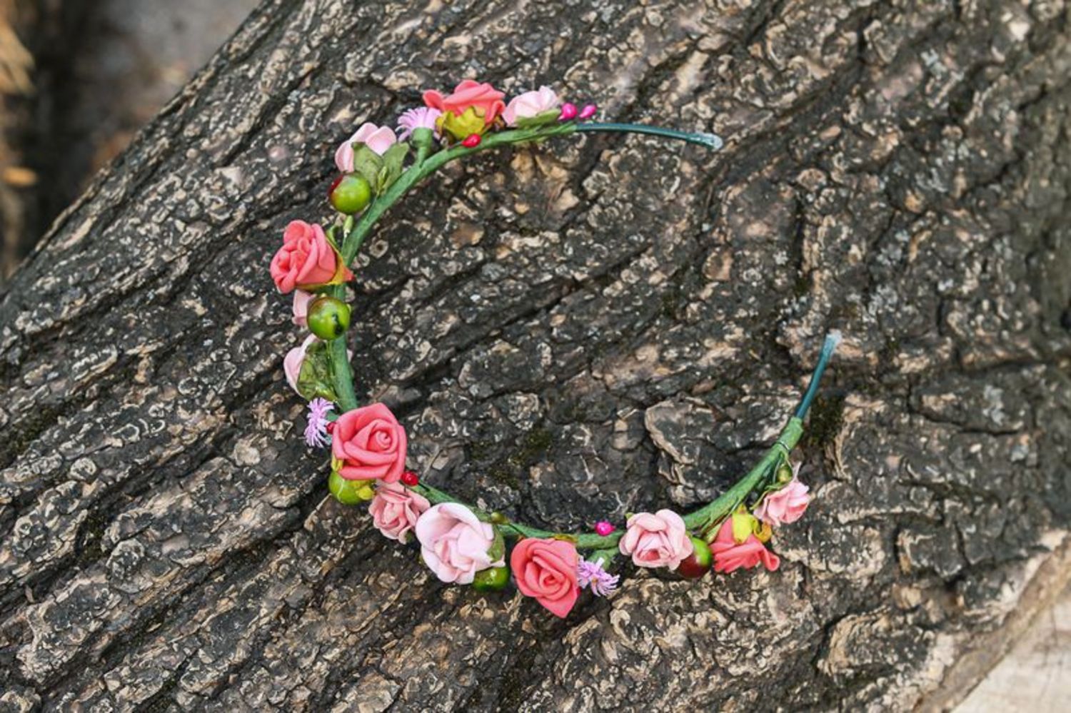 Headband, head wreath made from artificial flowers photo 2