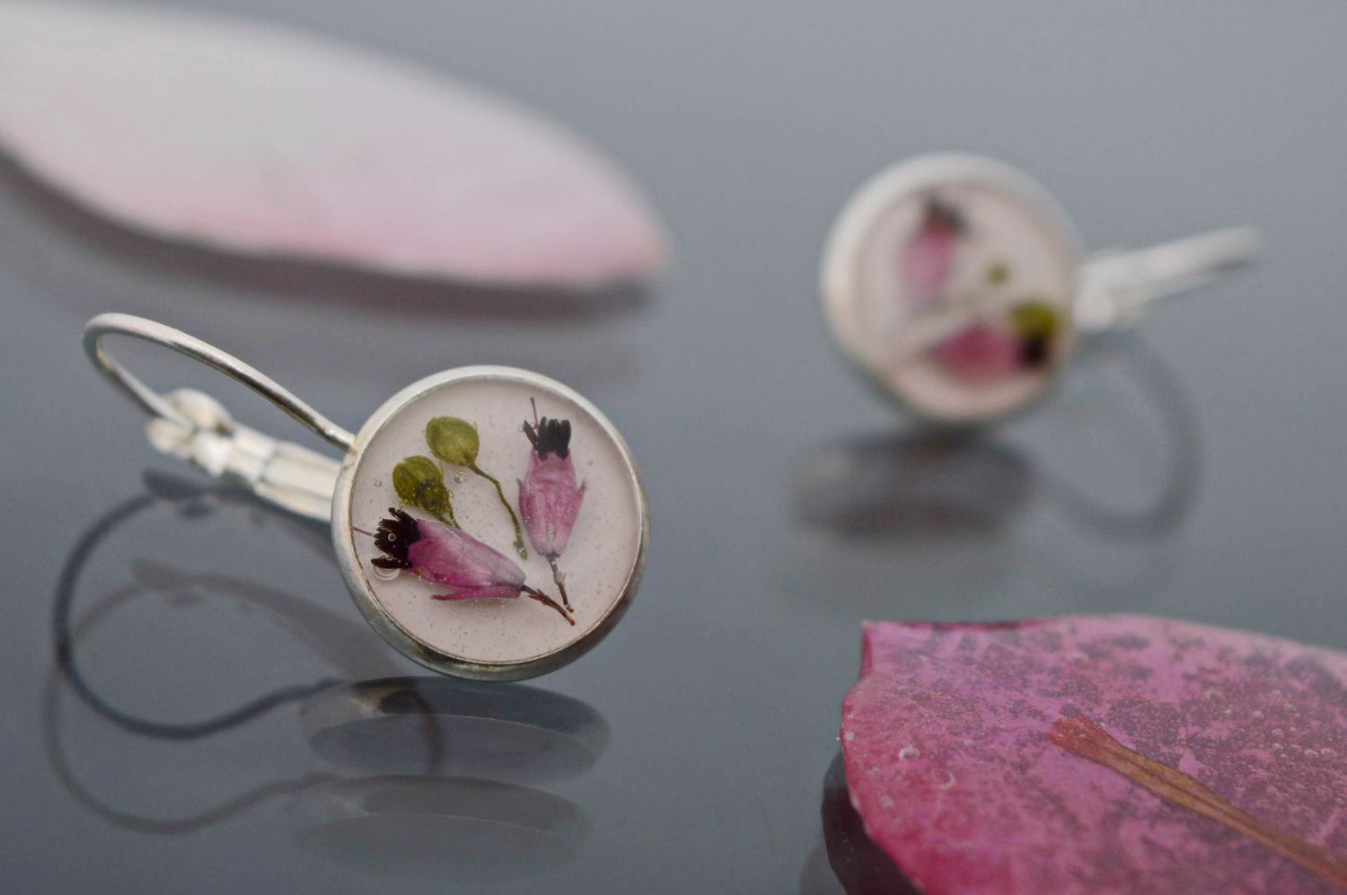 Earrings with real verbena flowers photo 1