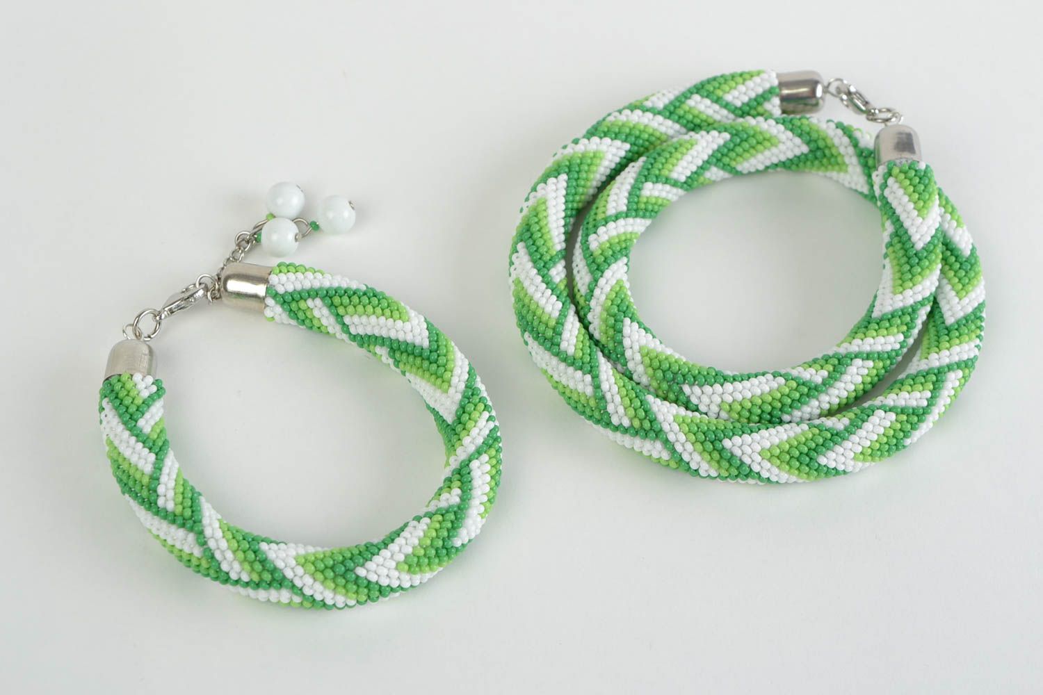 Set of handmade Czech beads jewelry necklace and bracelet green with white photo 2