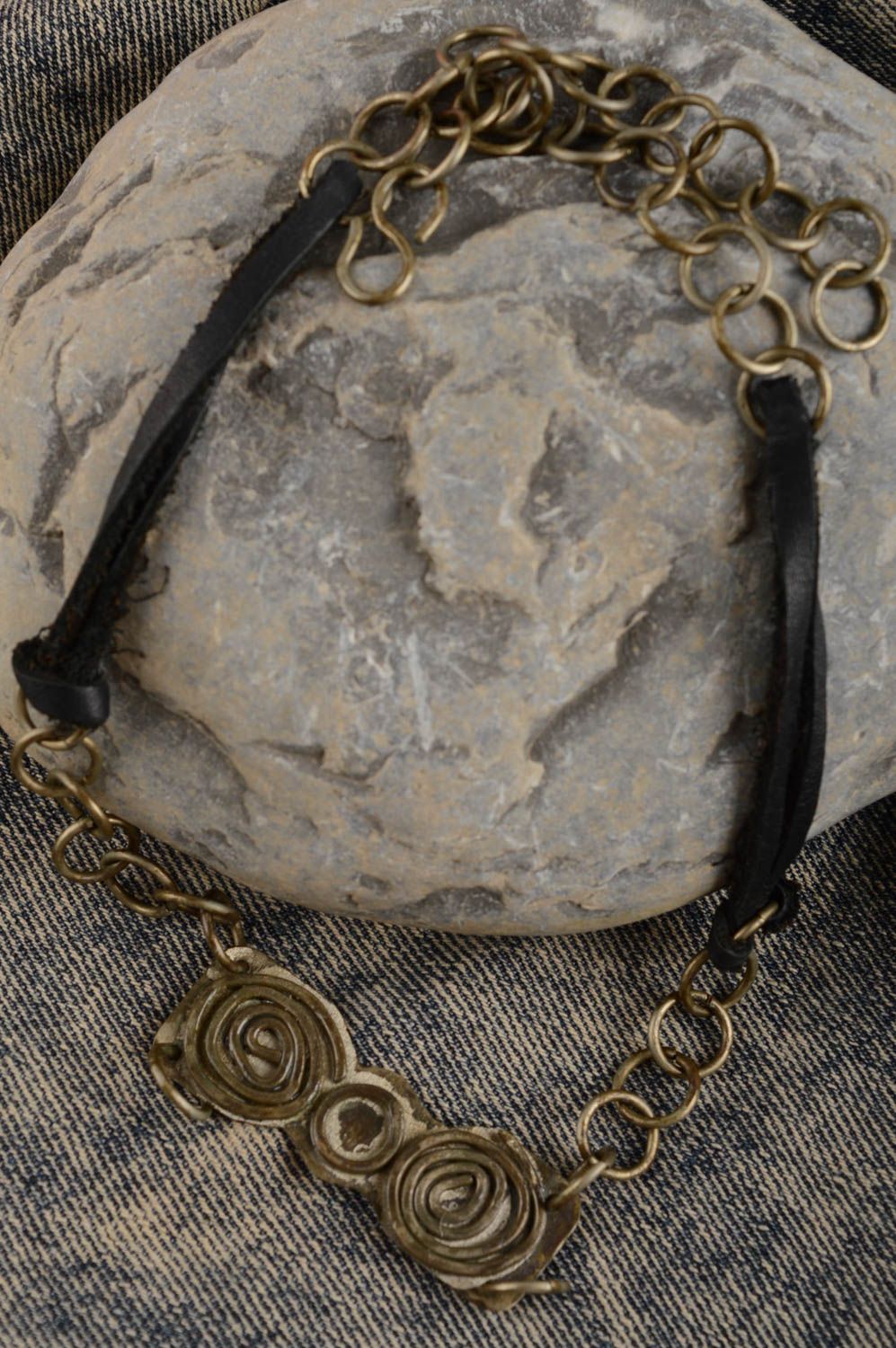 Collana di metallo fatta a mano girocollo originale accessorio originale
 foto 1