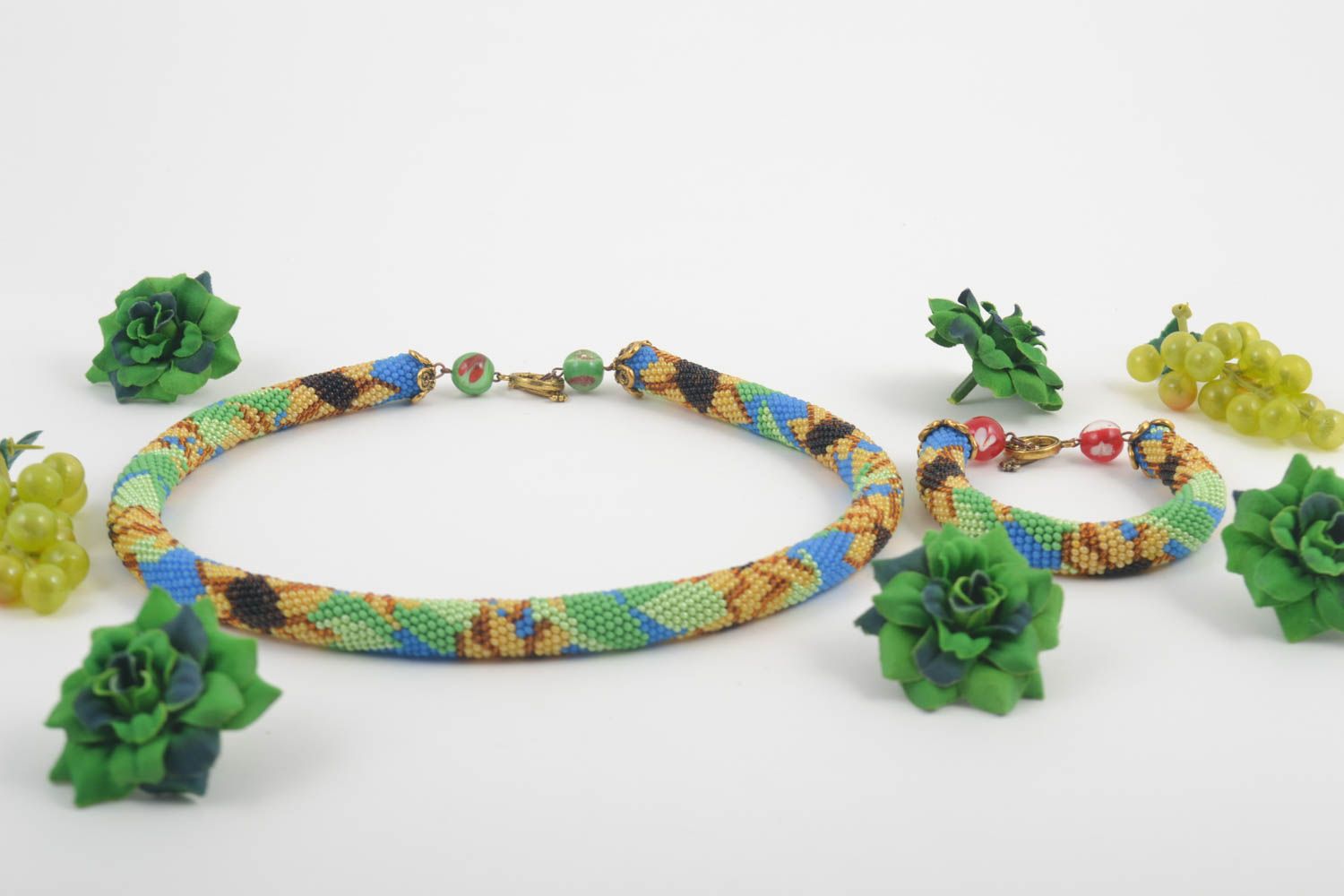 Designer unusual necklace handmade stylish jewelry set beautiful bracelet photo 1