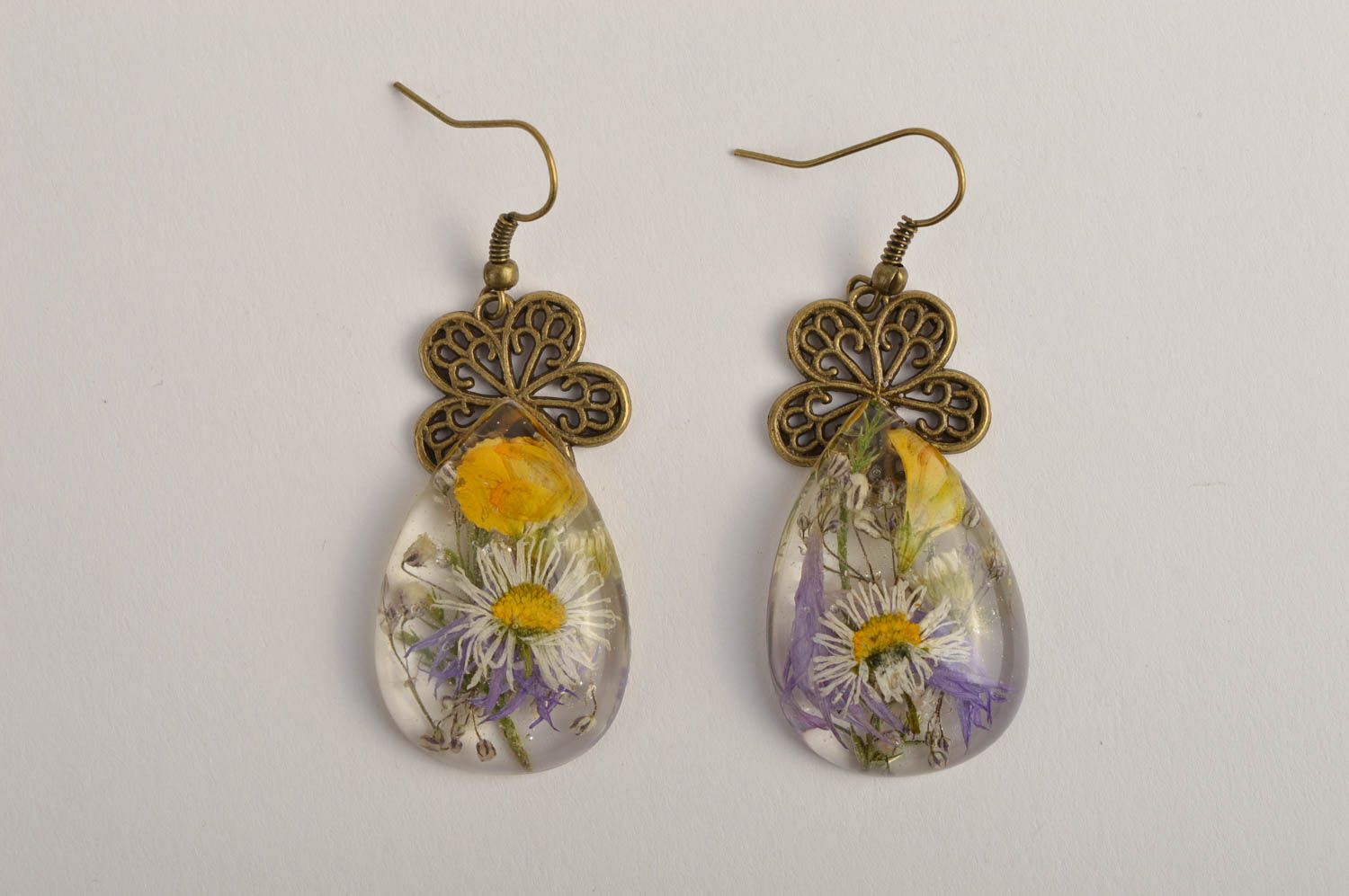 Handmade earrings epoxy resin flower jewelry designer earrings gifts for women photo 2