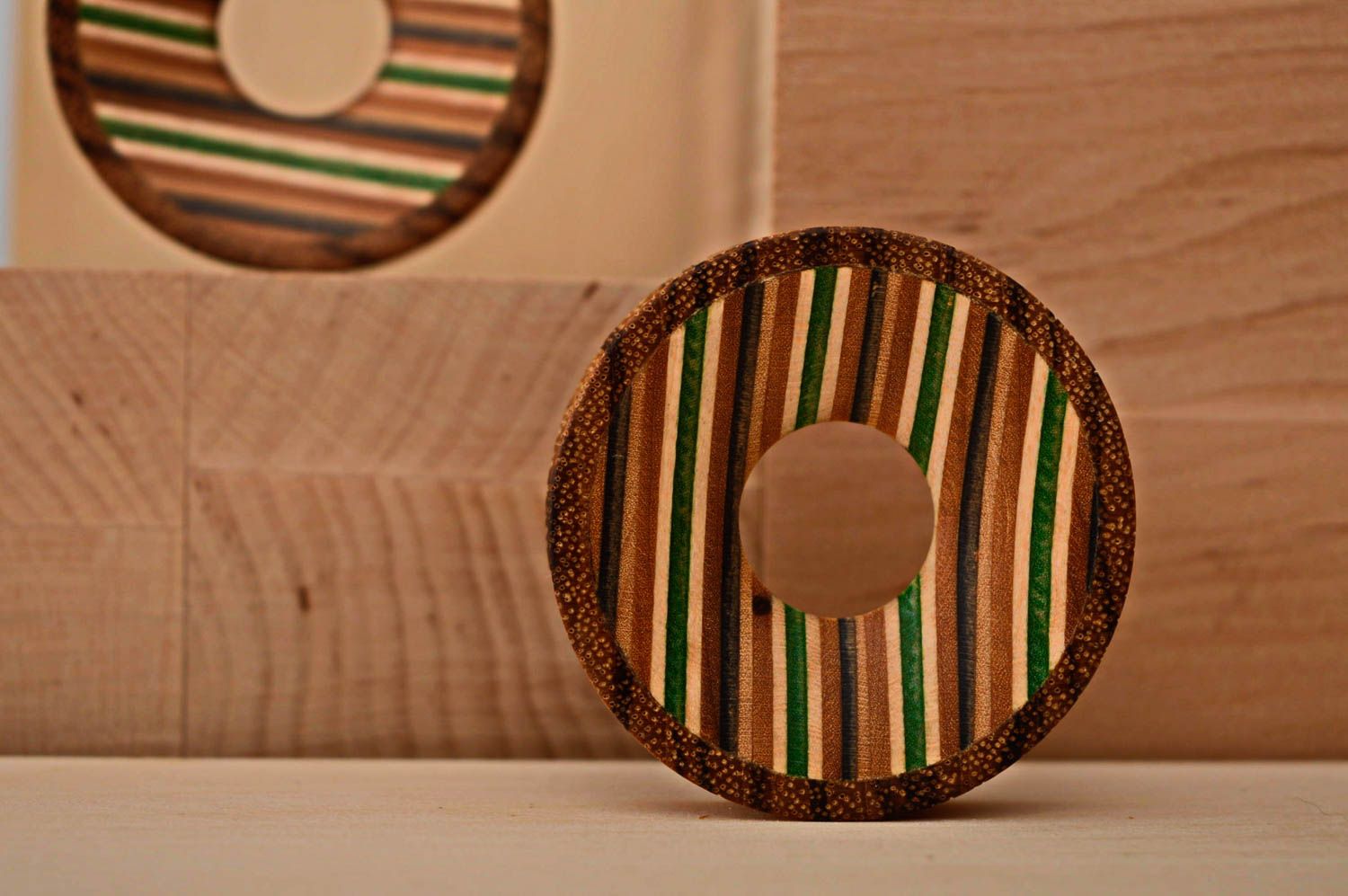 Tapones para orejas de madera de zabrano foto 4